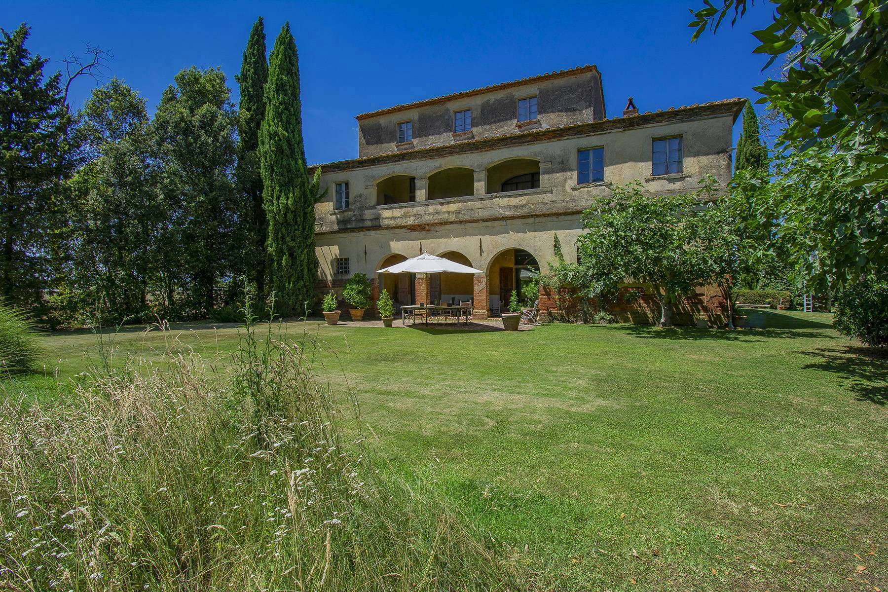 Charming country house in Monte San Savino