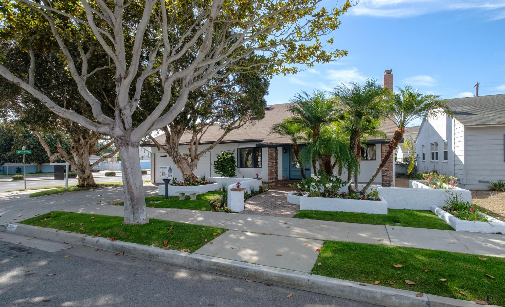 1231 South Irena Avenue, Redondo Beach, CA 90277