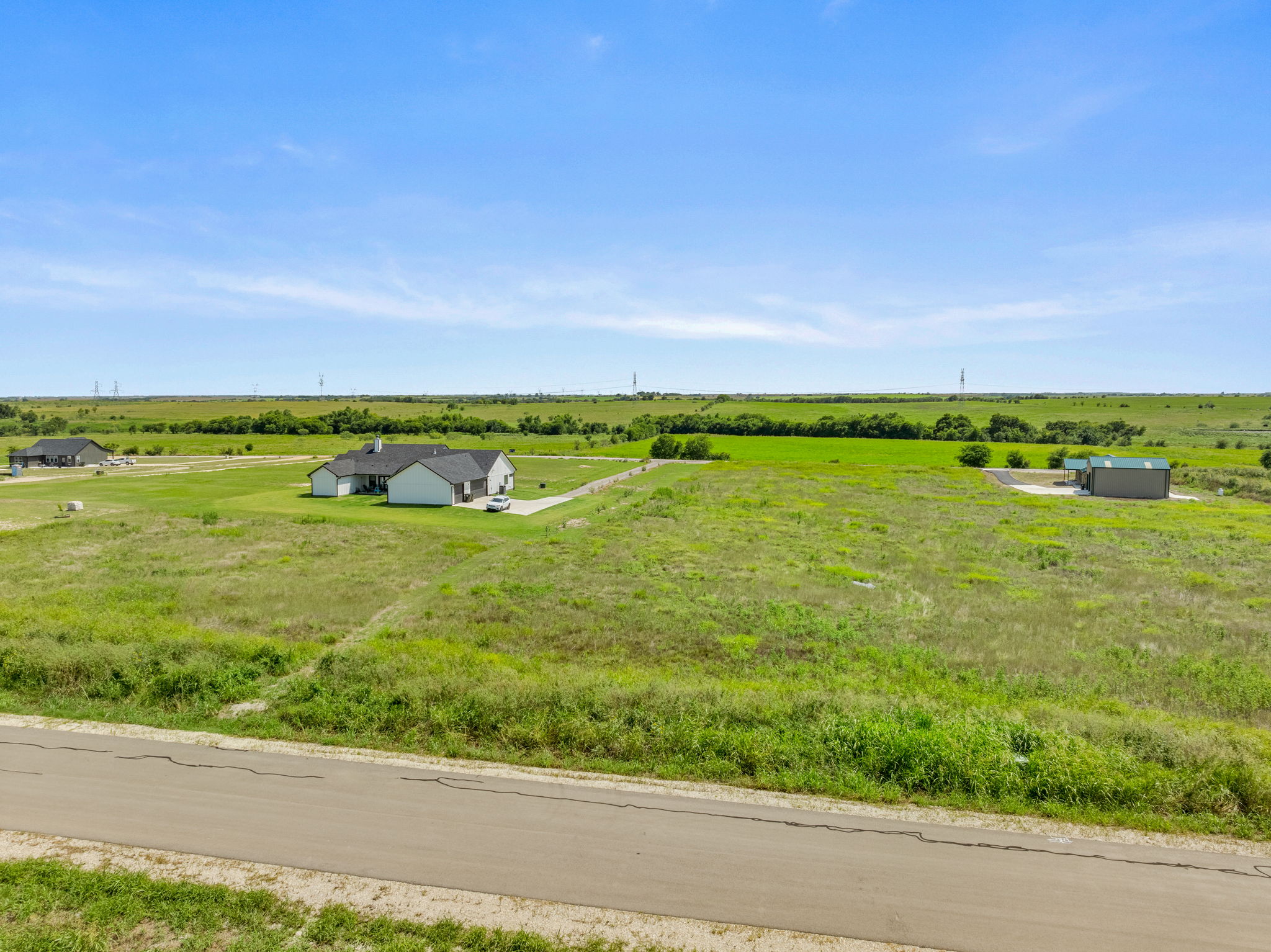 Near the heart of Salado  Turn this landscape into your reality