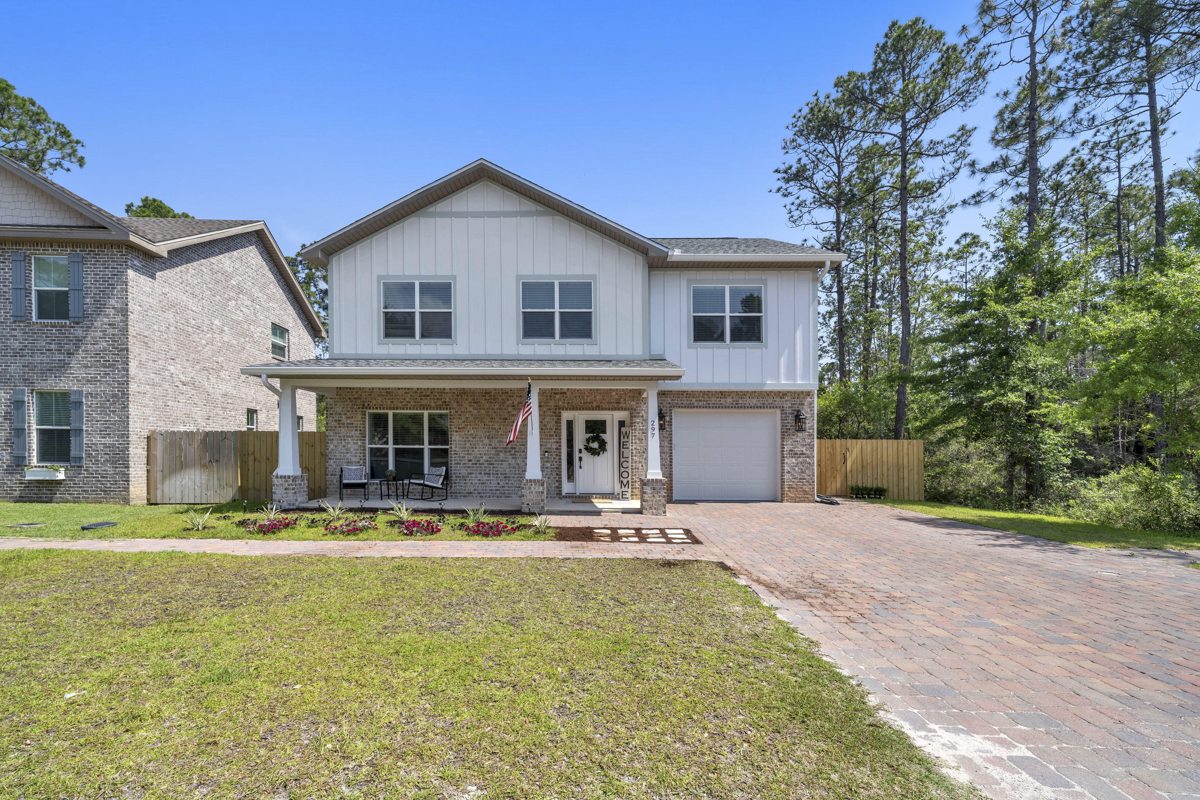 Custom Brick Home With Garage And Separate In-Law Suite Near Bay