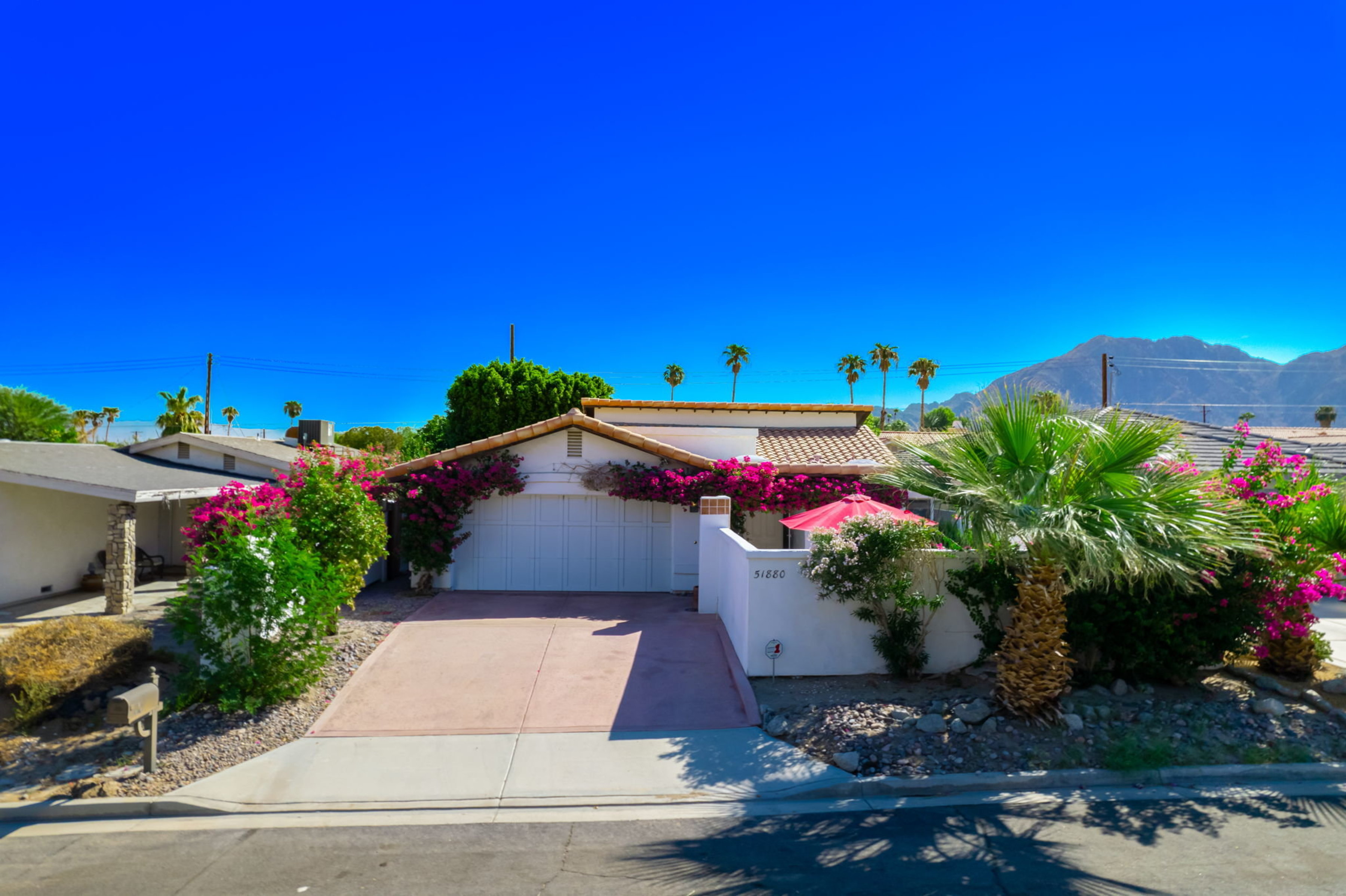 Charming La Quinta pool home with gorgeous mountain views