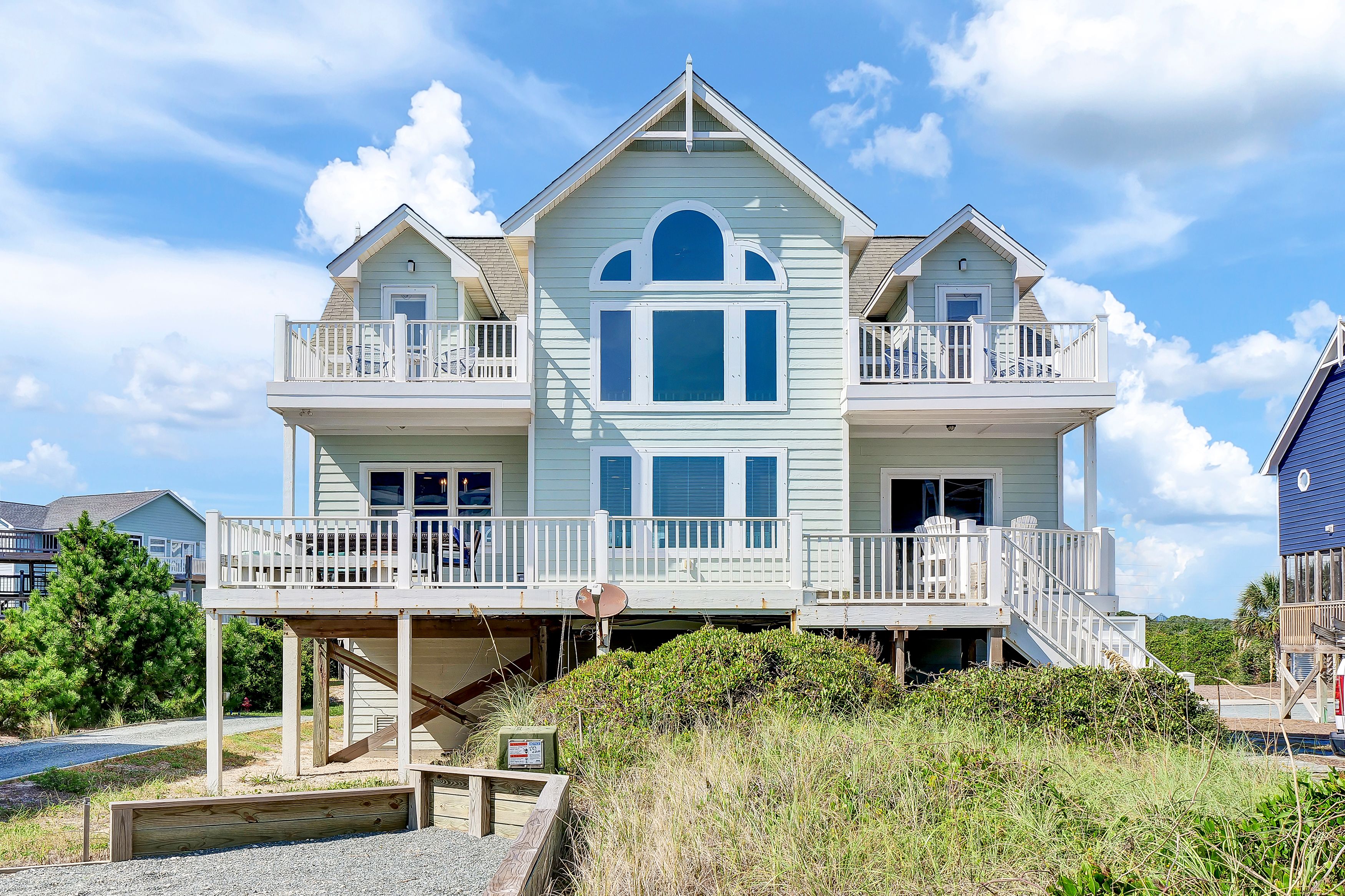 120 N Permuda Wynd Drive, North Topsail Beach, NC 28460