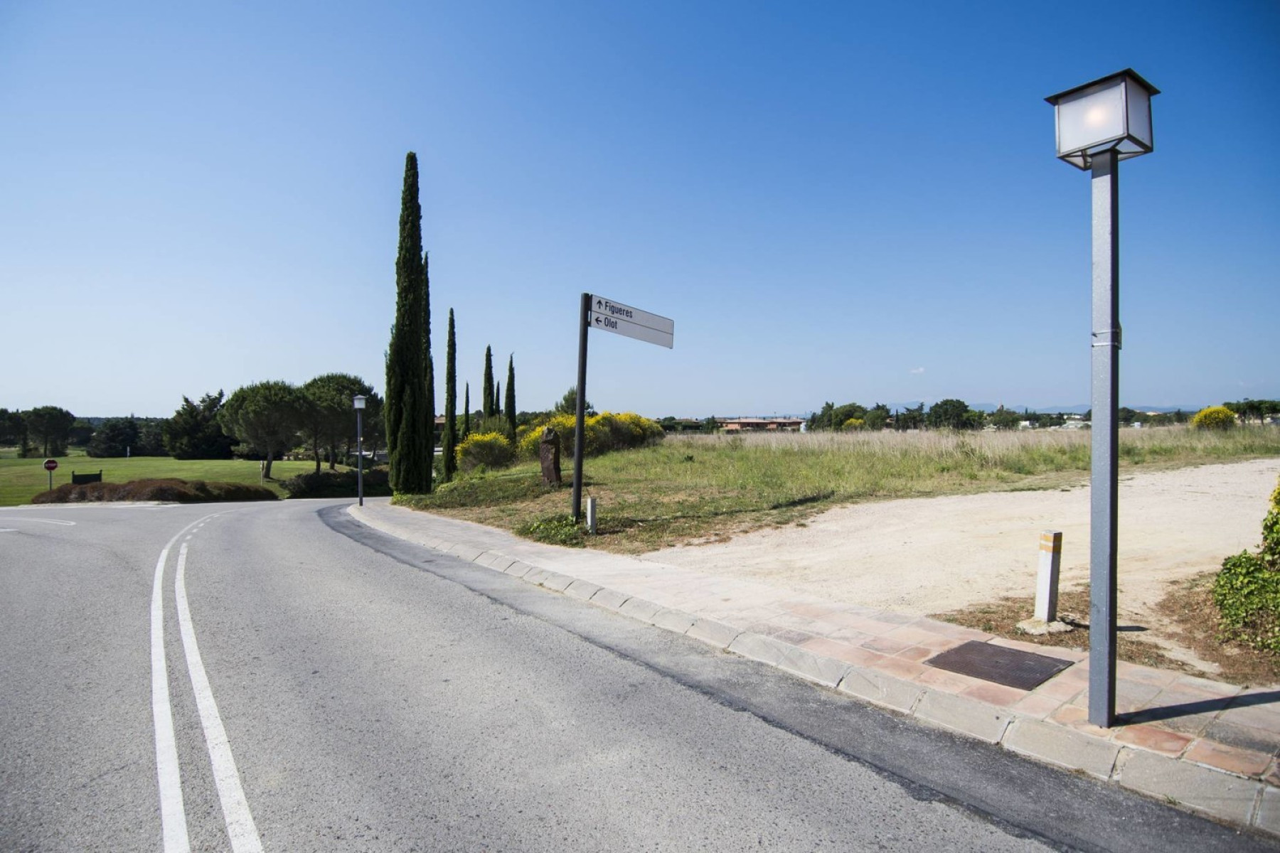 Building land in Torremirona Golf Club Navata Figueres