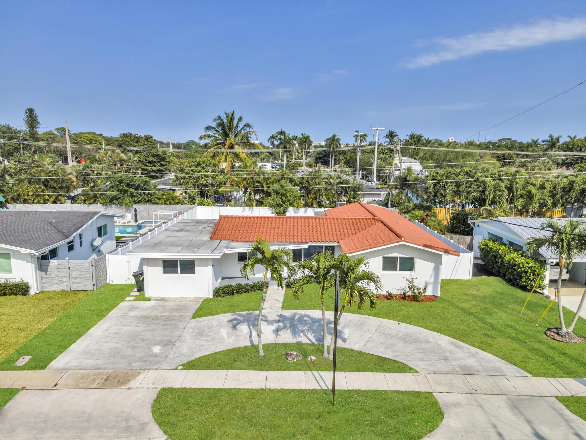 28 SW 9th Ave, Boca Raton, FL