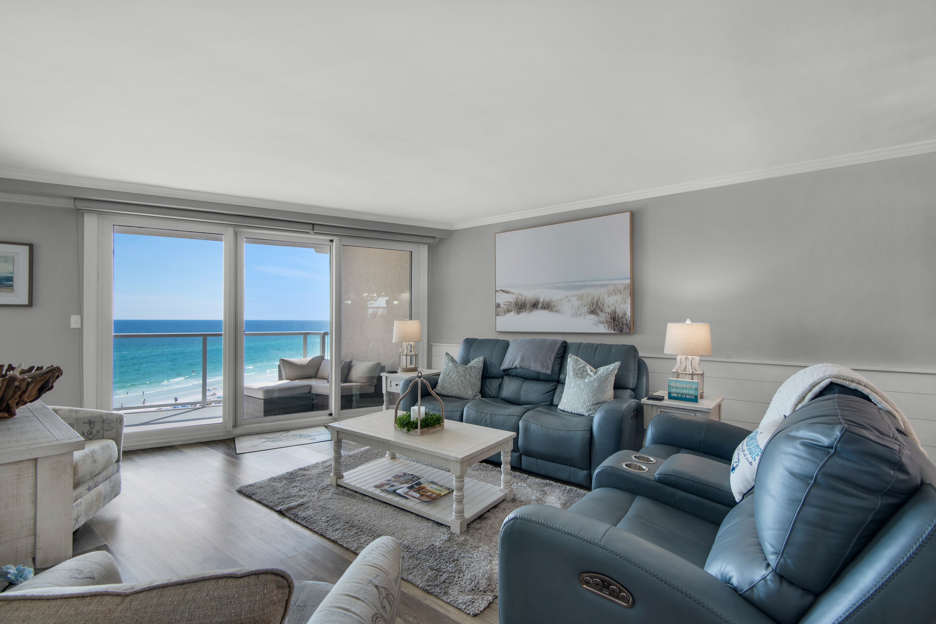 Newly Renovated Gulf-Front Condo With Uninterrupted Views