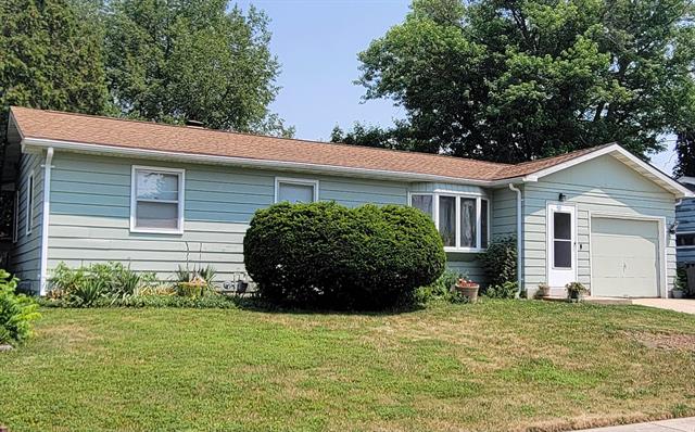 Mildred Ave, Edgerton, WI 53534