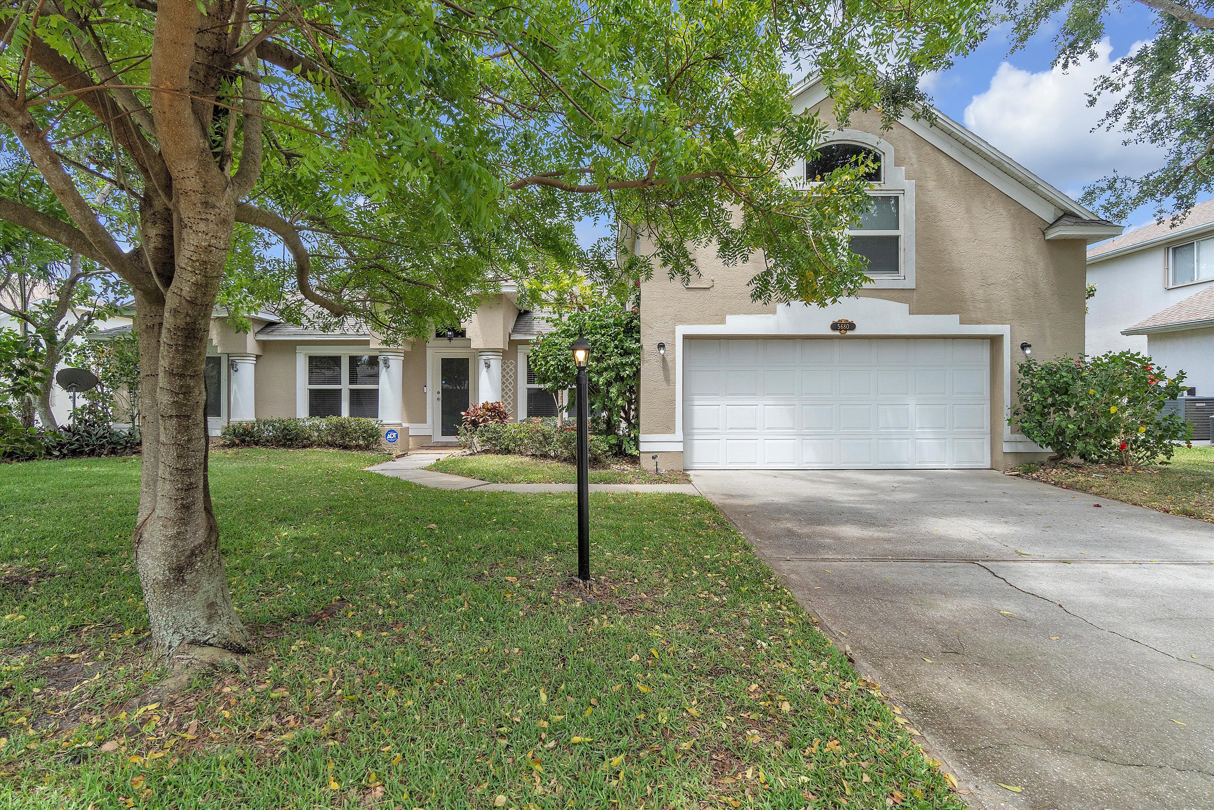 5680 Sheffield Place, Melbourne, FL