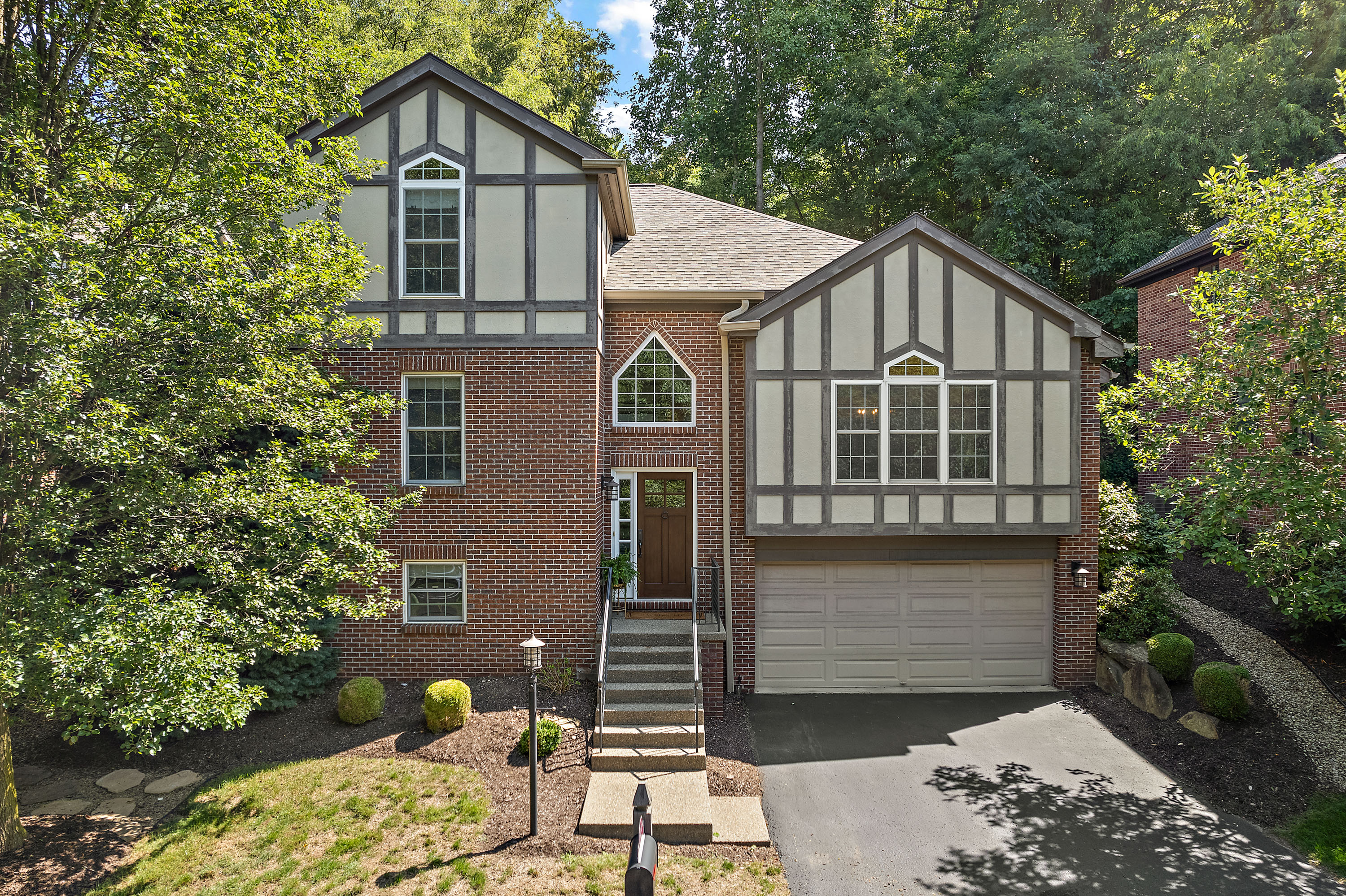 426 Rockledge Drive, Sewickley, PA 15143