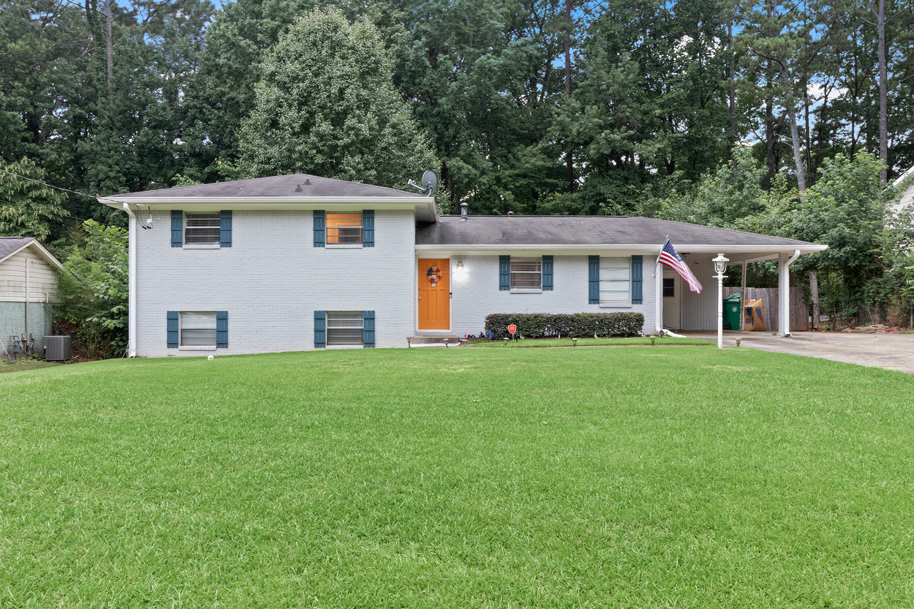 Beautiful Renovated Brick Home Located Minutes from Brook Run Park