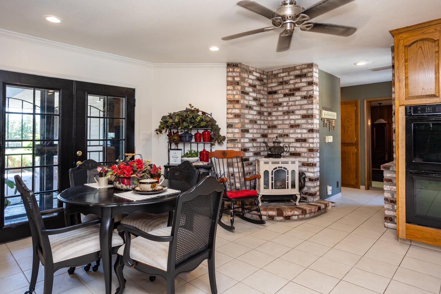 Century 21 Oakdale, CA