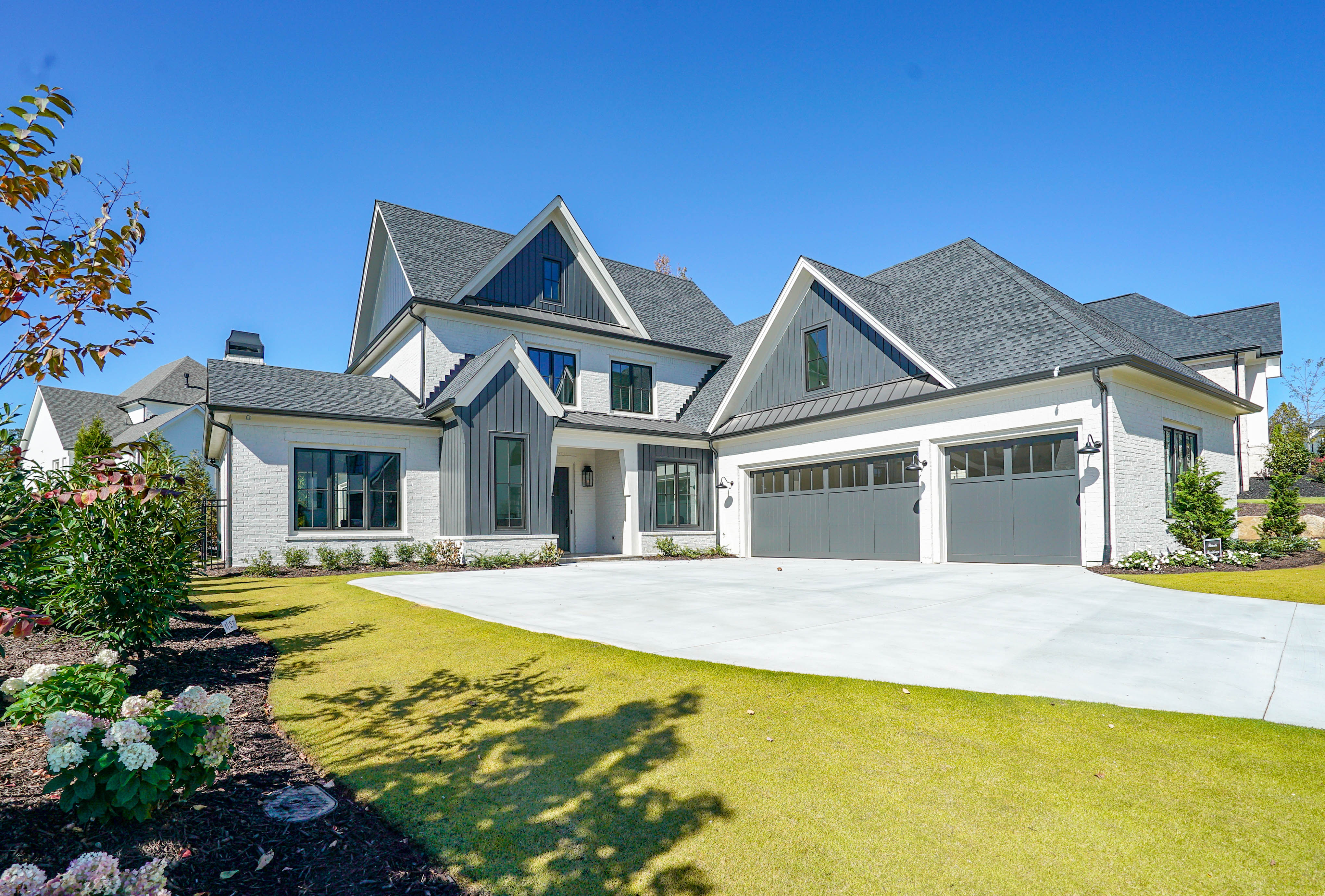 Exquisite Custom Built New Home in The Manor Golf and Country Club