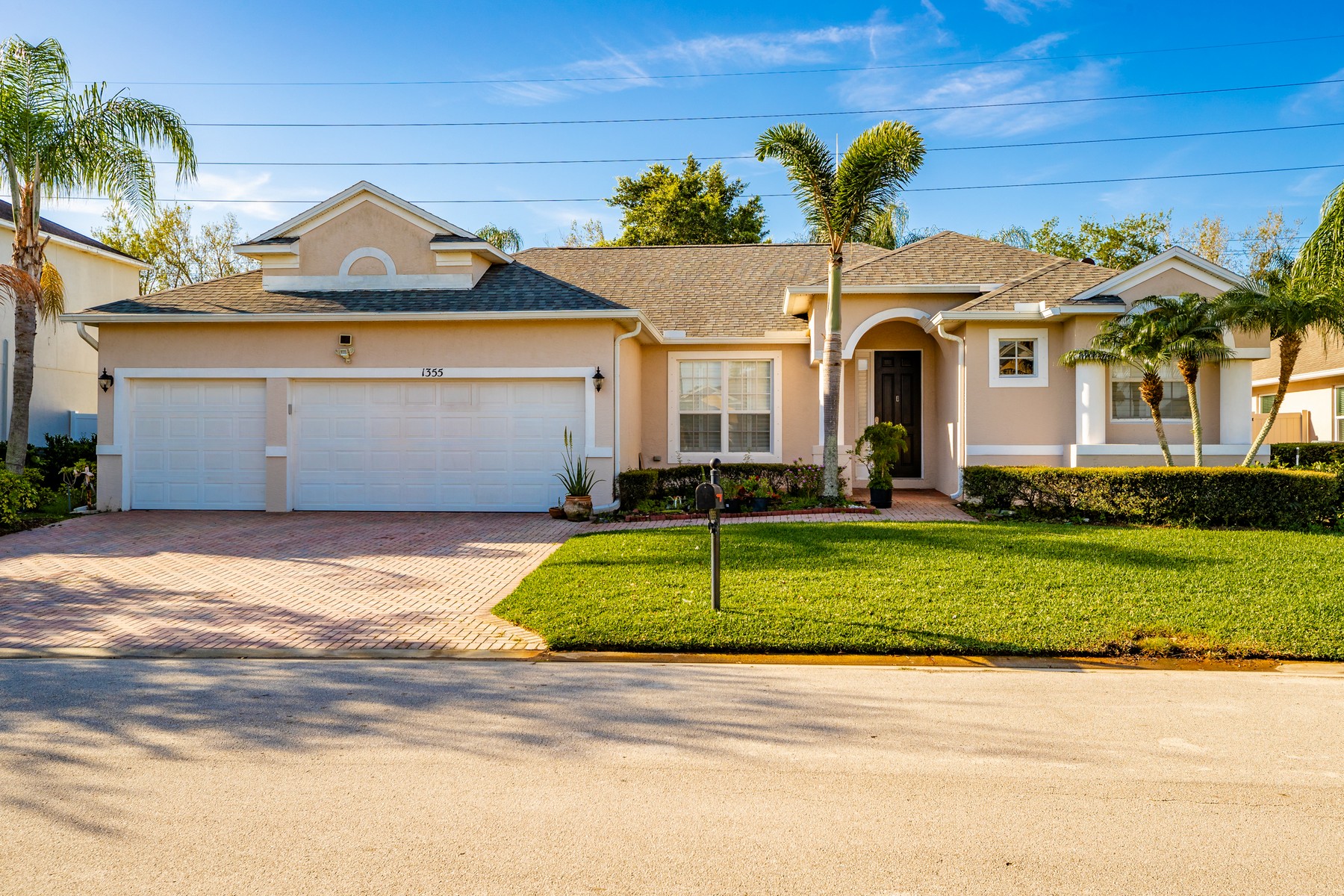 1355 Scarlet Oak Circle, Vero Beach, FL