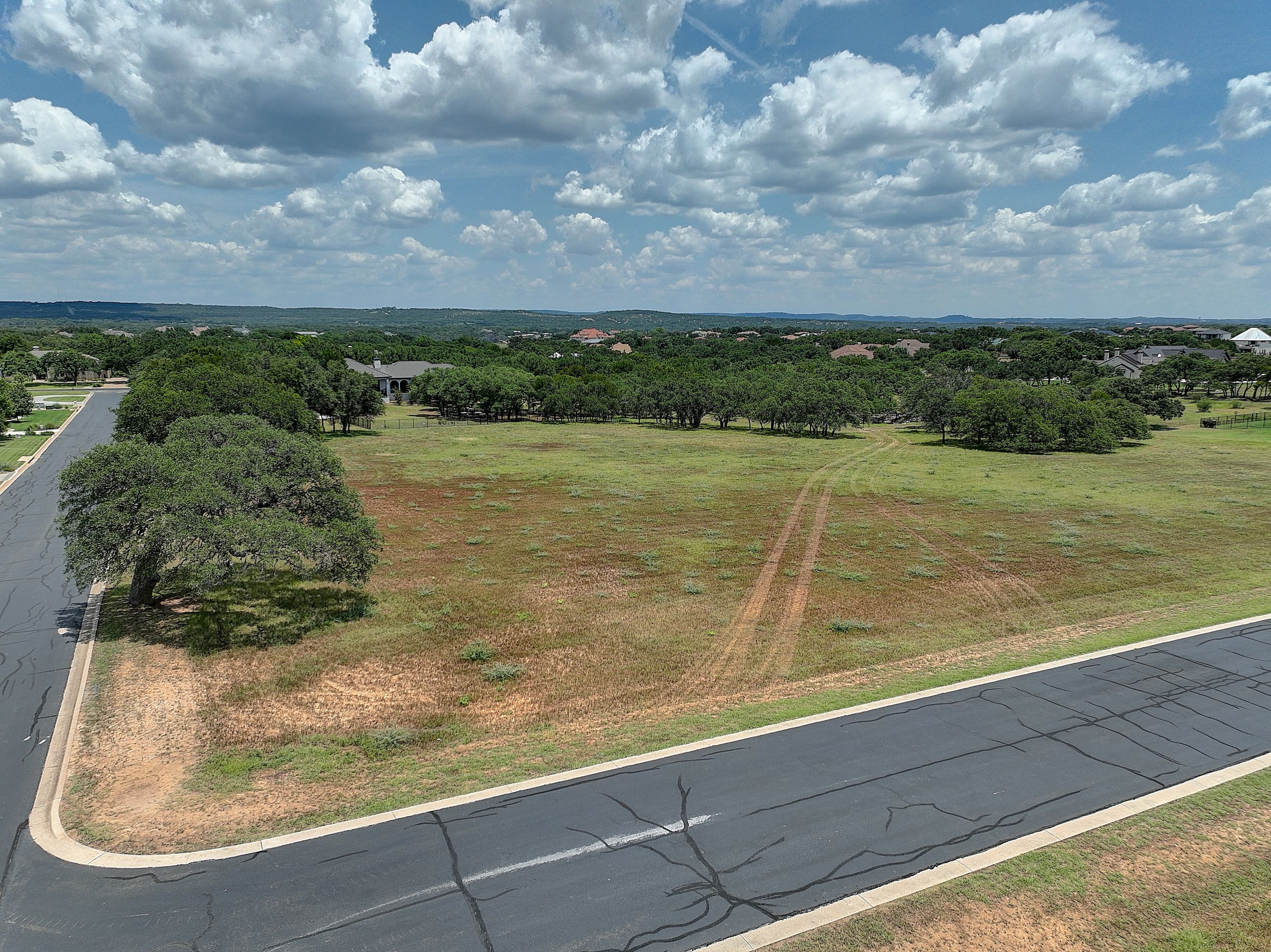 26204 Madison Drive, Spicewood, TX 78669