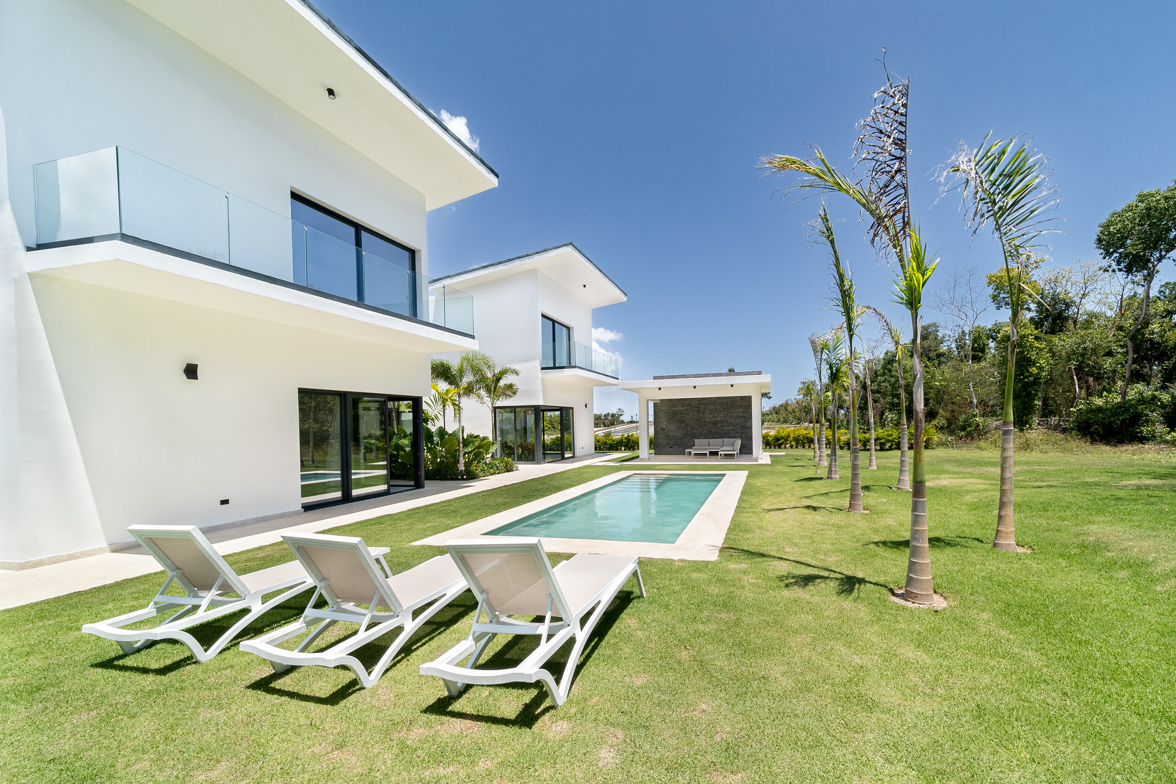 Caleton Res. # 92: Brand New 5-Bedroom Villa with Exceptional Benefits