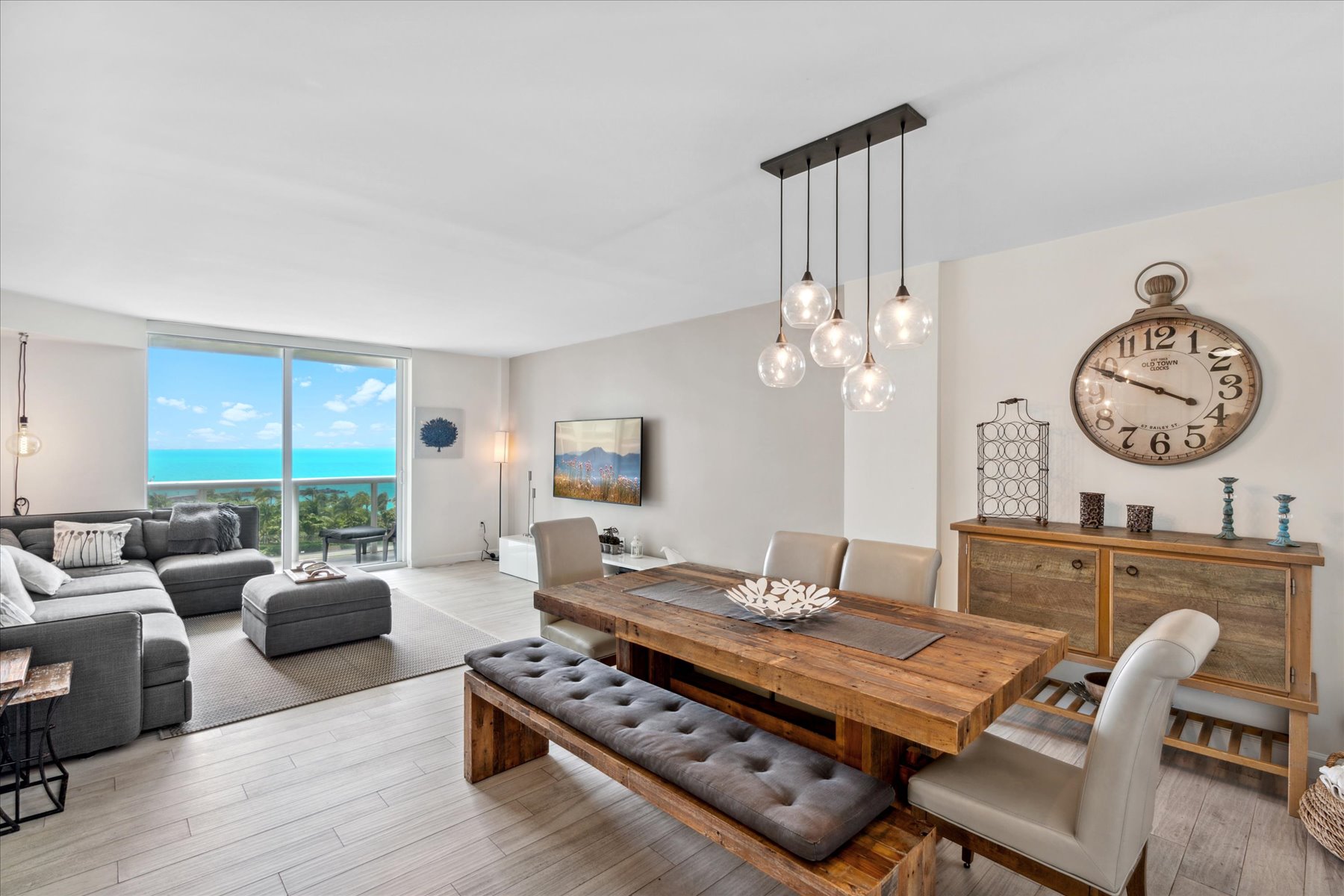 10275 Collins Ave, #634, Bal Harbour, FL