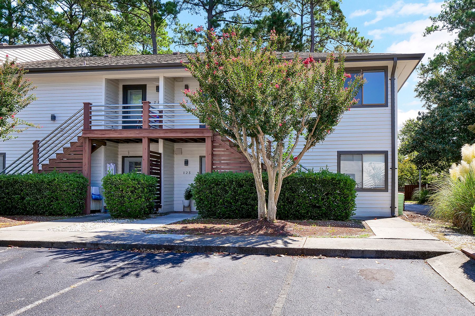 1507 Military Cutoff Road, Unit 225, Wilmington, NC 28403