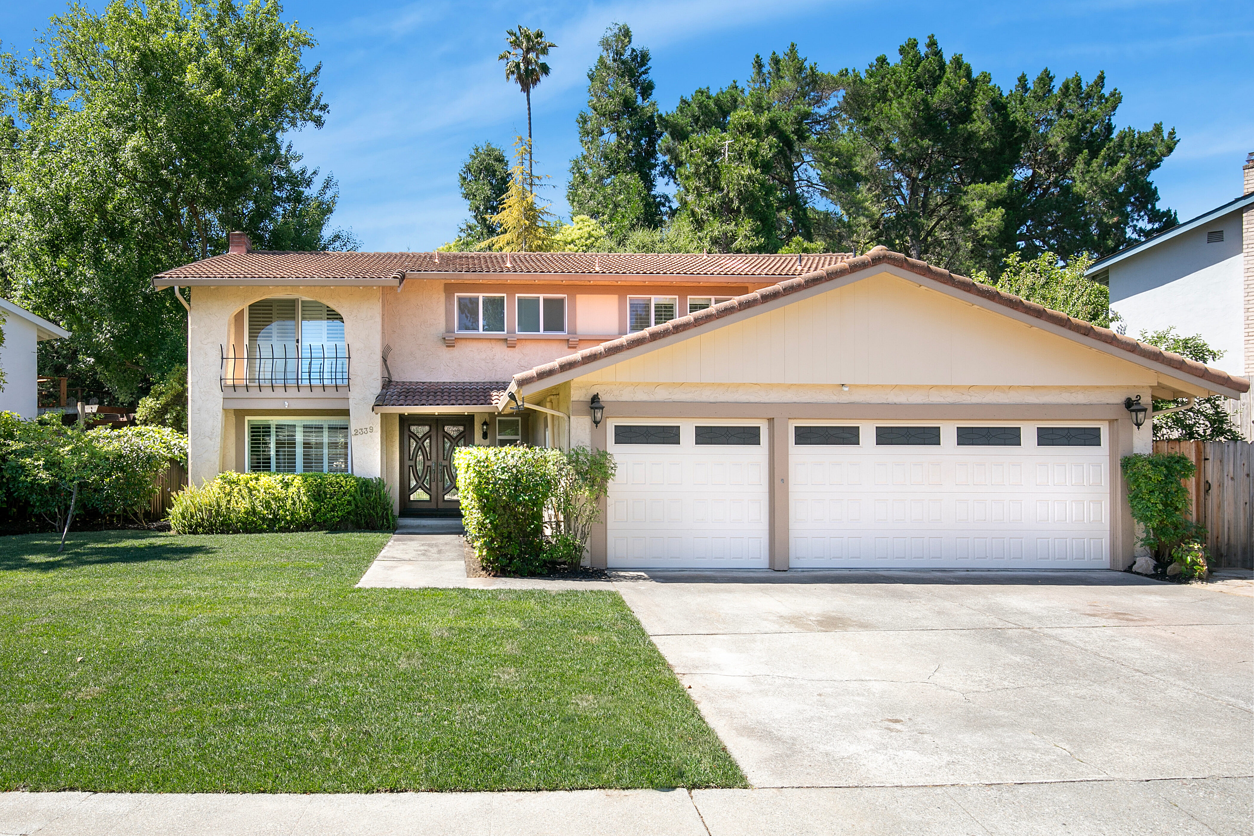 Stunningly Remodeled Home in Livorna Estates