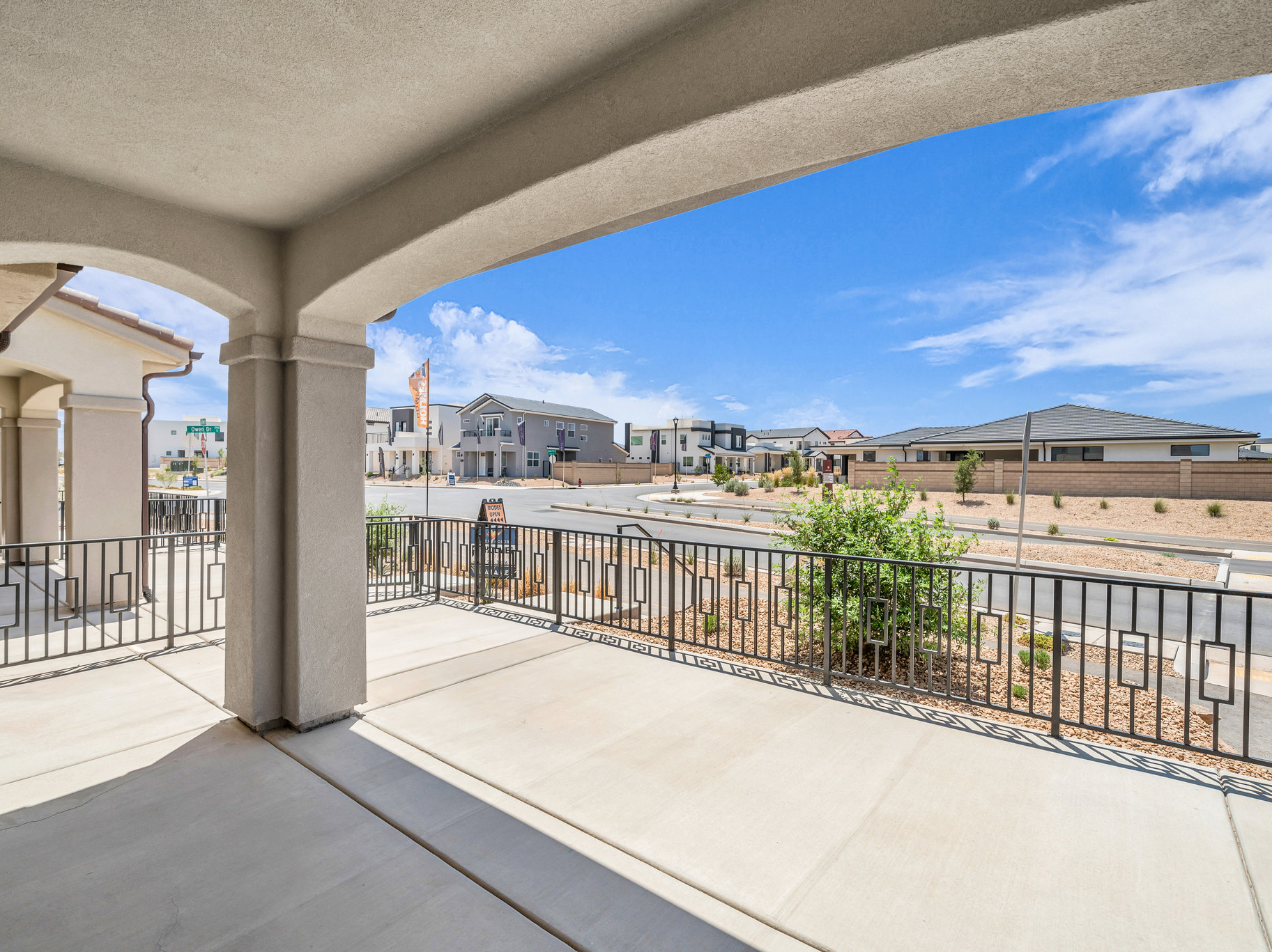 Quick Move In Townhome, Large Patio