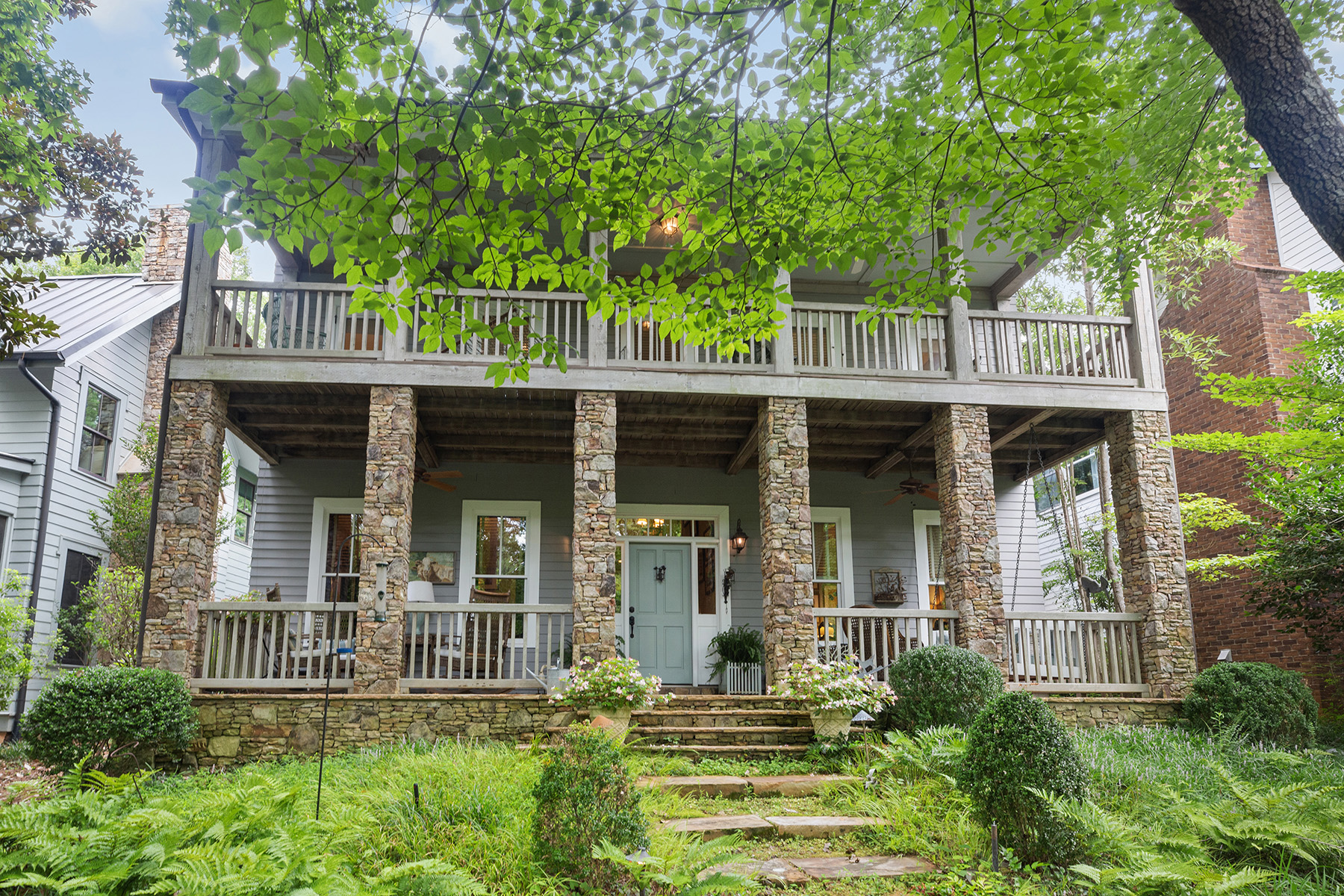 Serenbe - A Special Home In The Selborne Hamlet