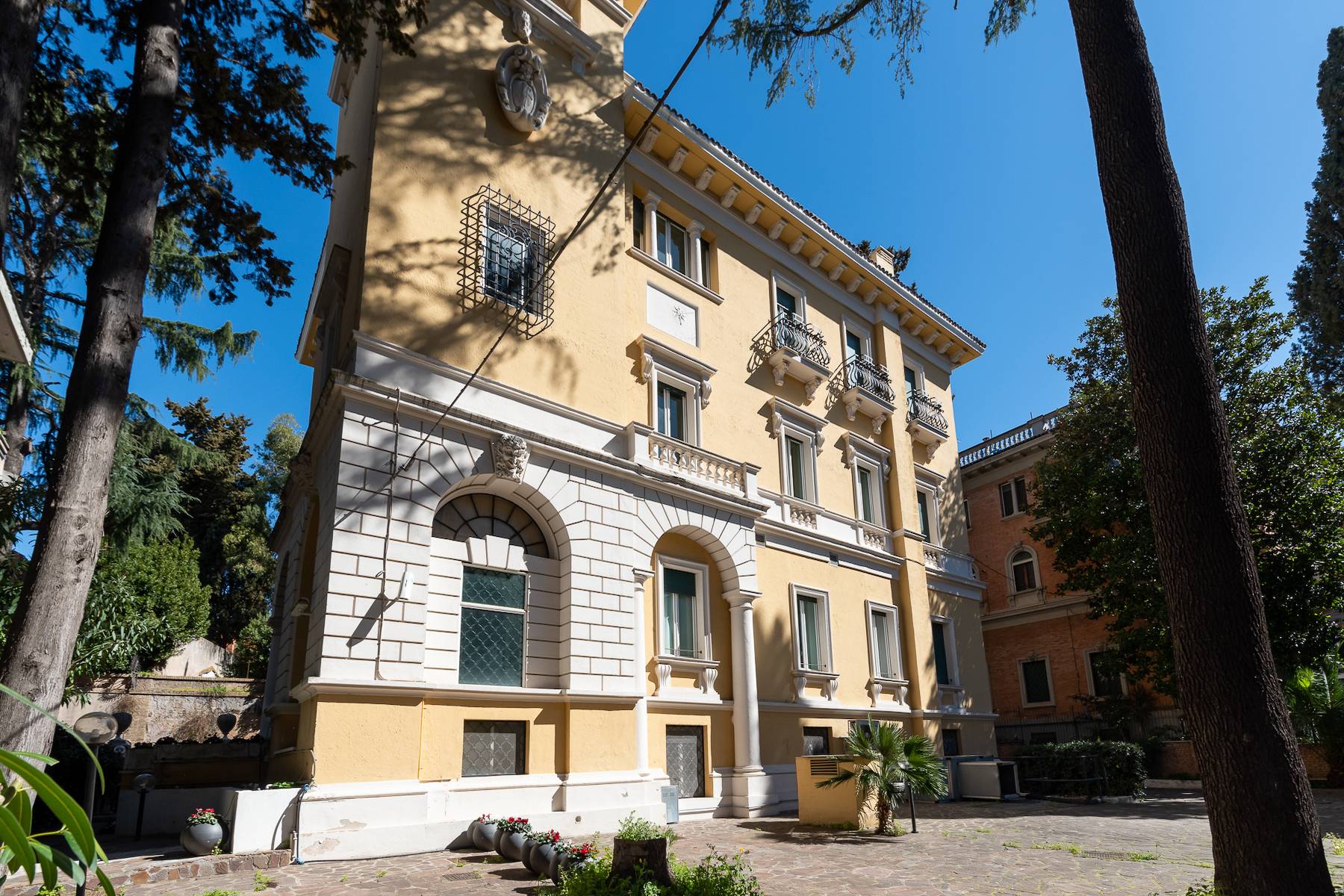 Exclusive villa in the Pinciano district
