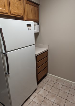 Kitchenette Refrigerator, Microwave