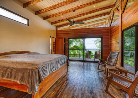 B and B Opportunity with incredible views in Bejuco, Uvita