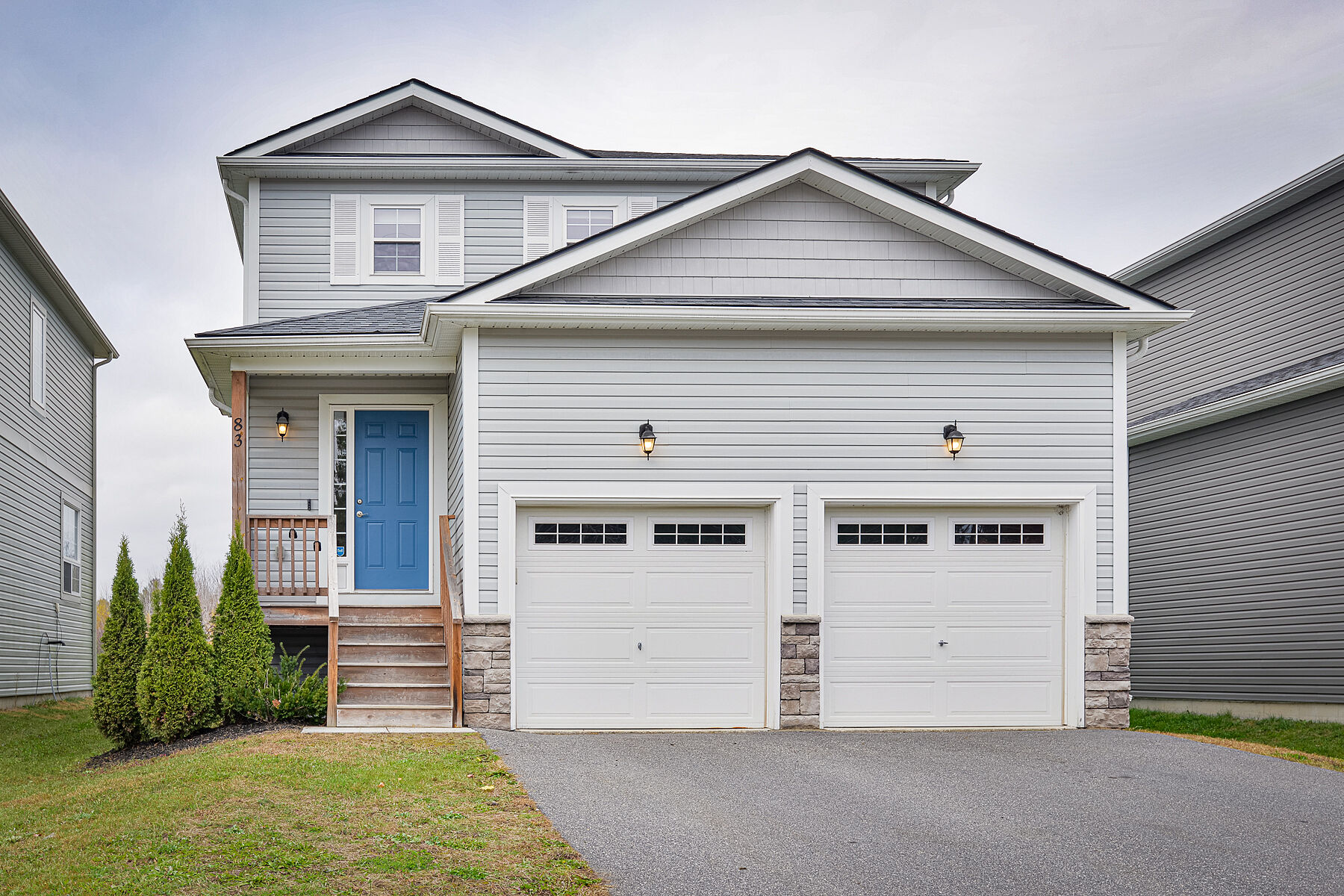 2-storey Bracebridge Home