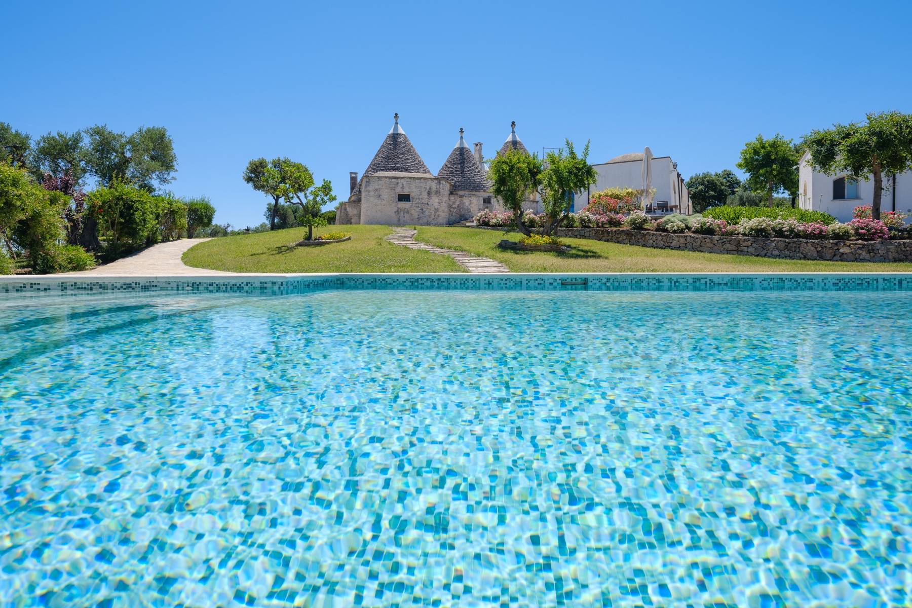 Charming trulli estate with pool