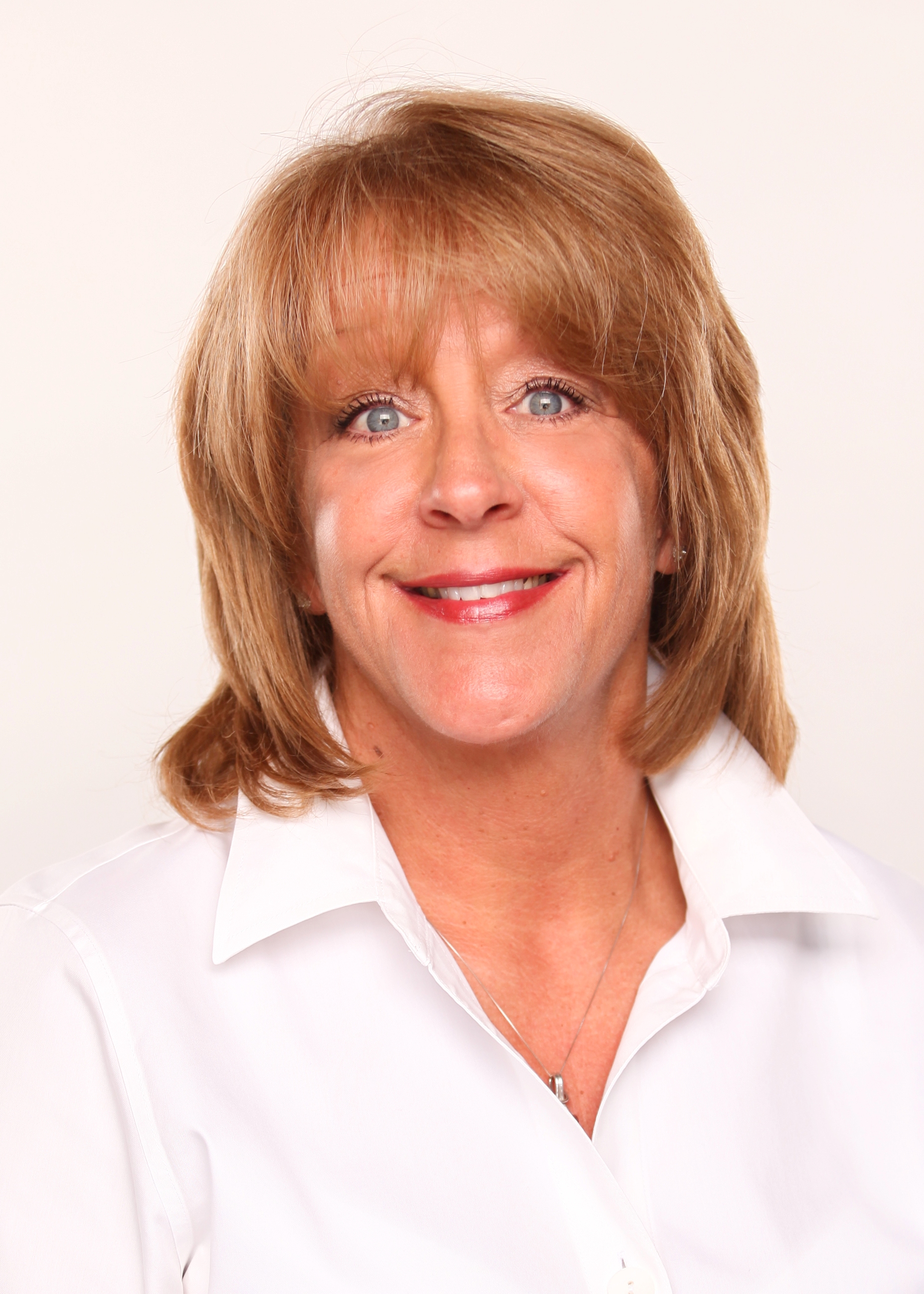 Marsha Hudson, USA Real Estate Agent CENTURY 21 Global