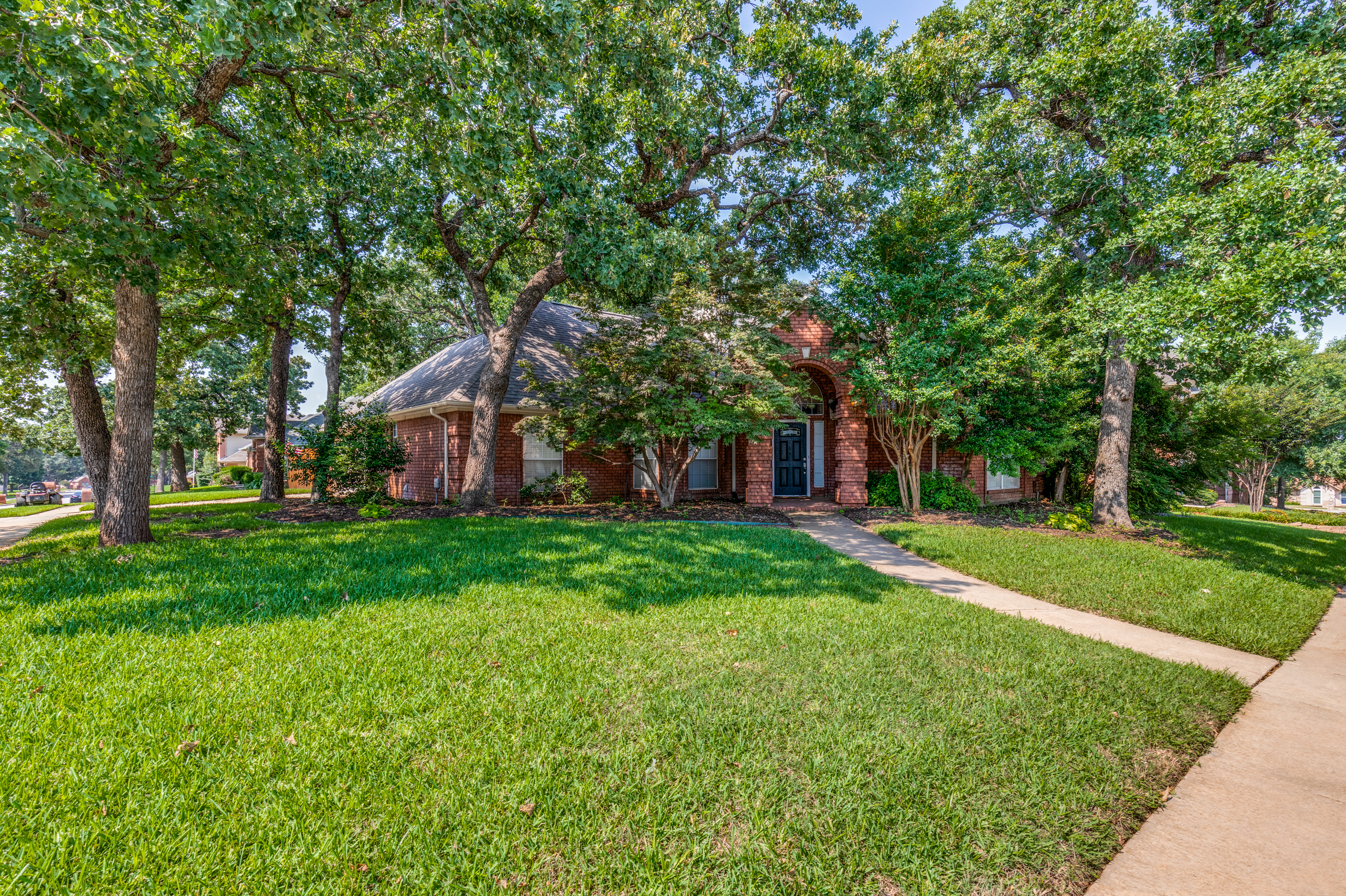 7731 Bridlewood Court, North Richland Hills, TX, 76182