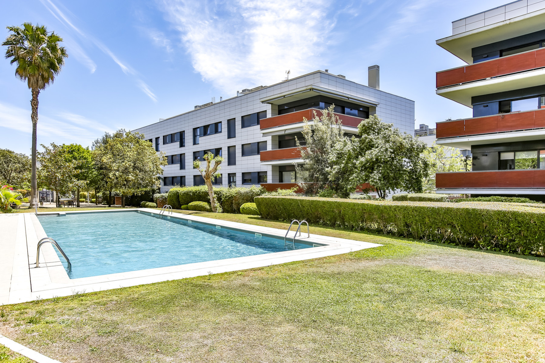 Wonderful first floor duplex with garden in La Plana, Sitges