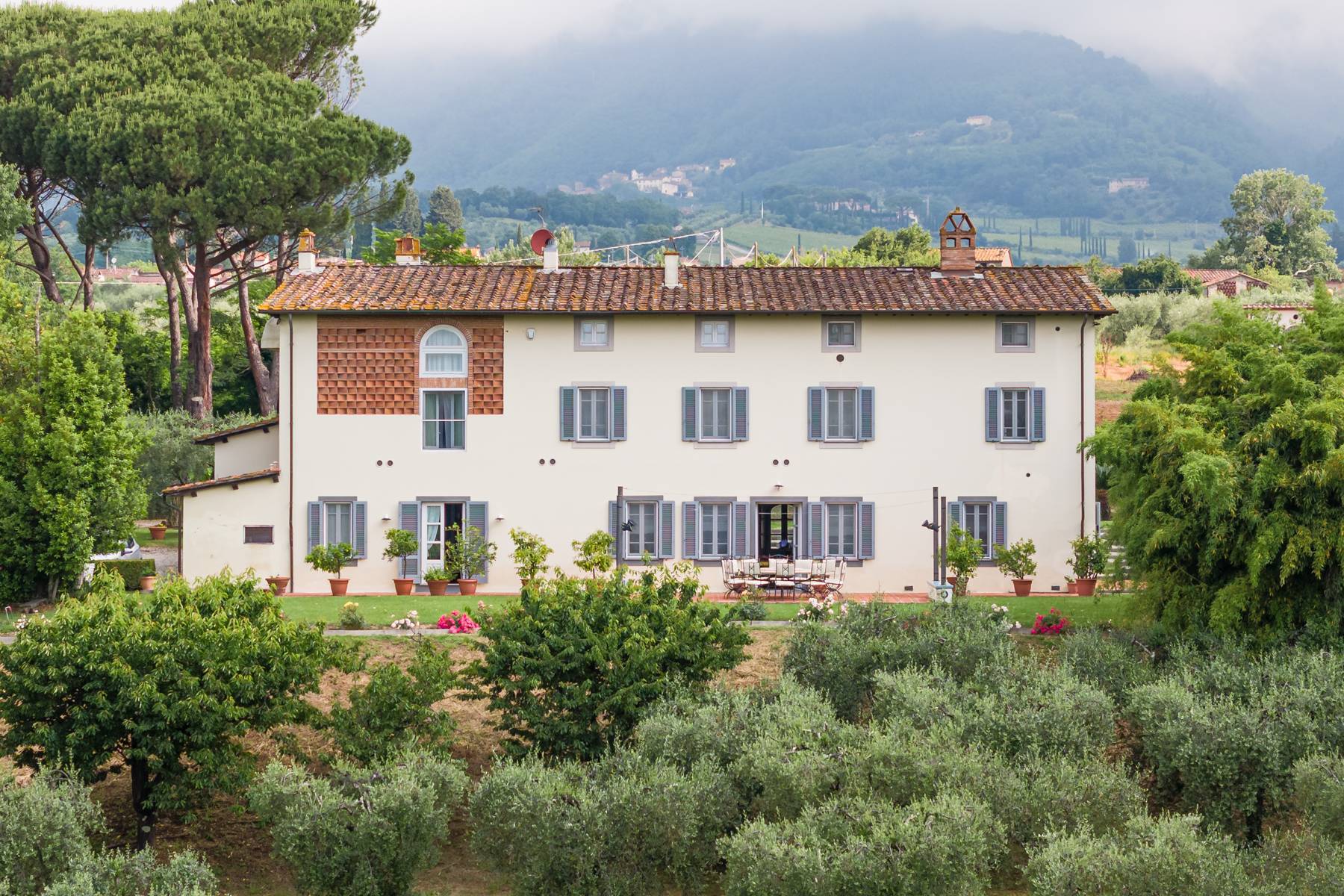 Charming Villa a few km from Lucca