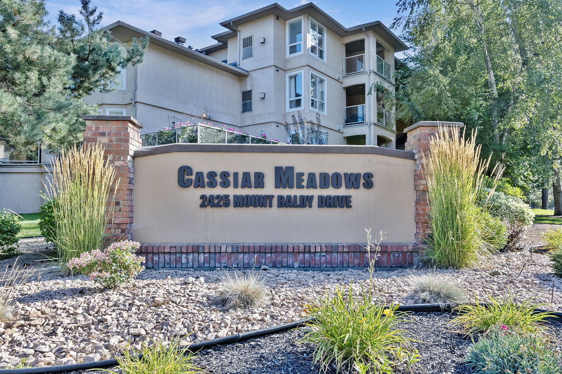 Stunning Townhome