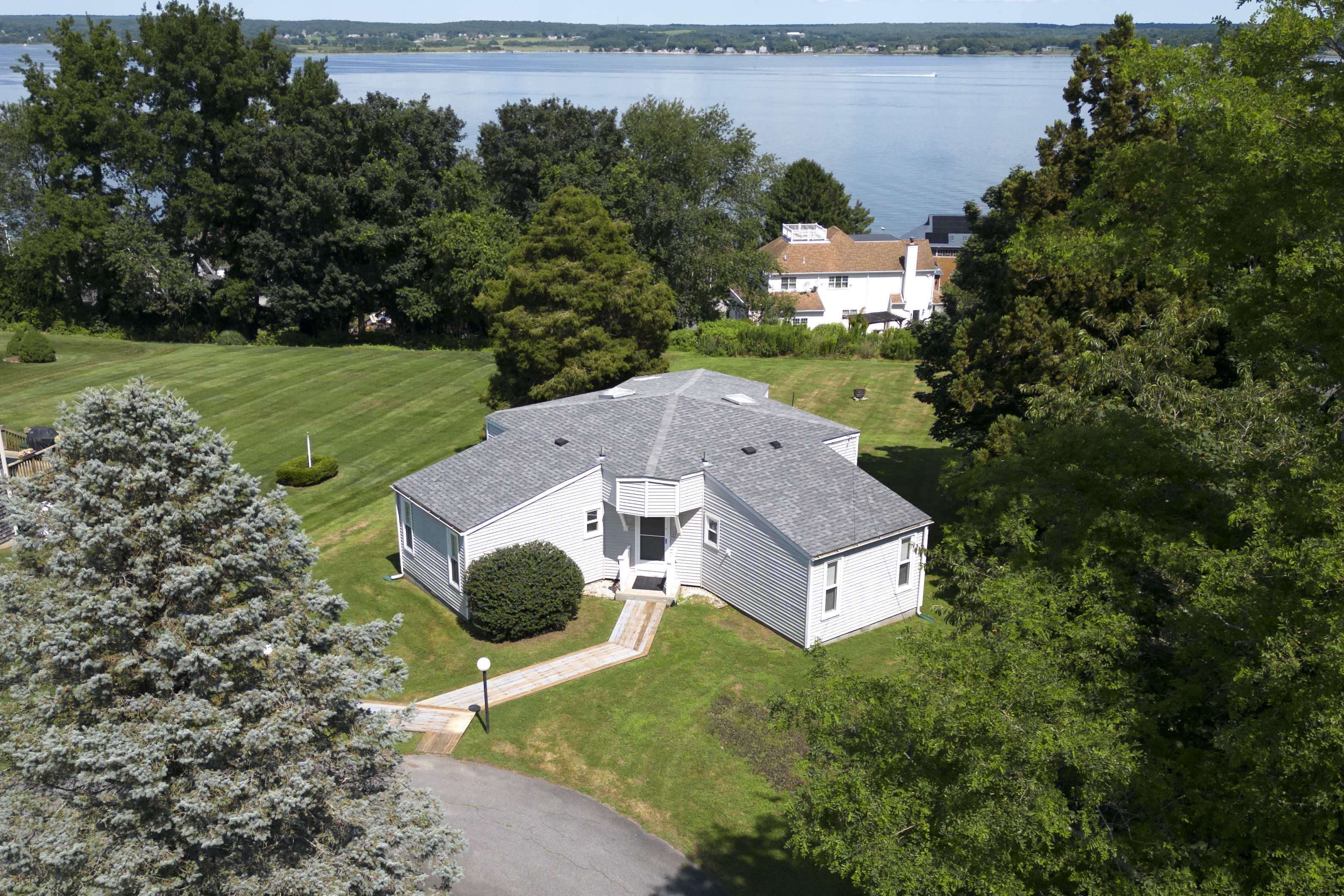 Sakonnet River Bungalow