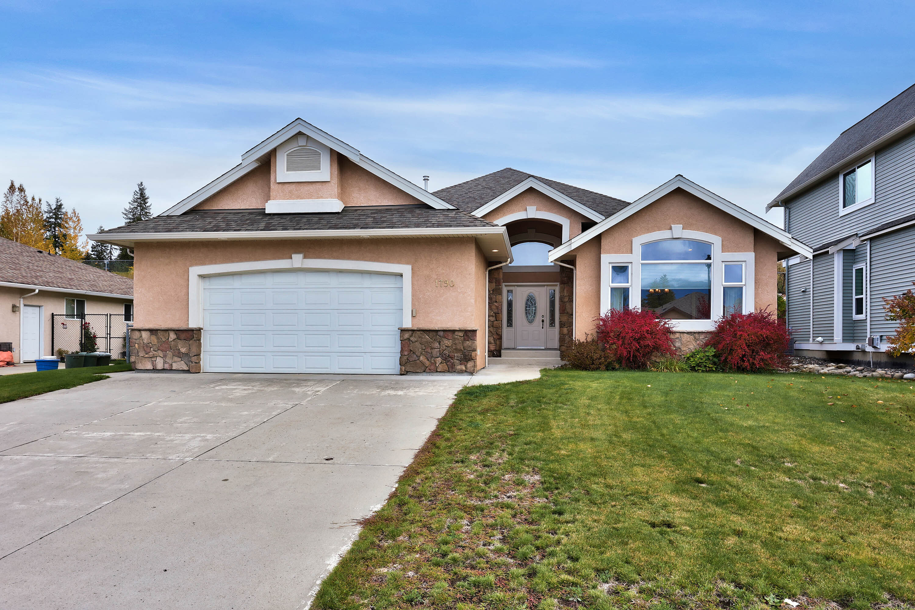 Lovely Rancher Style Home