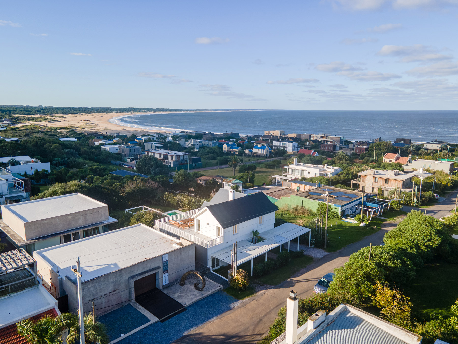 House with Stunning Views of Playa Brava and the Ocean