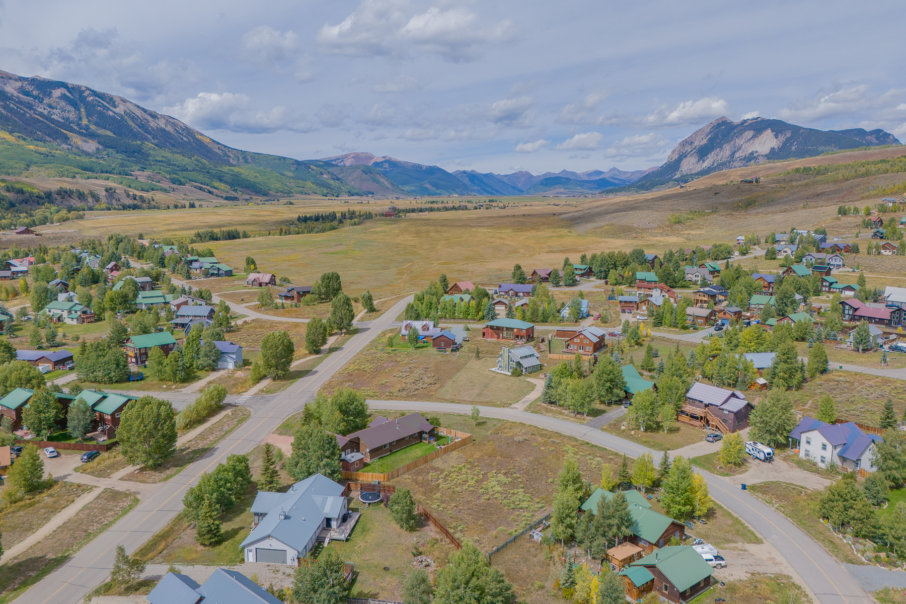 Level Building Site In CB South With Views