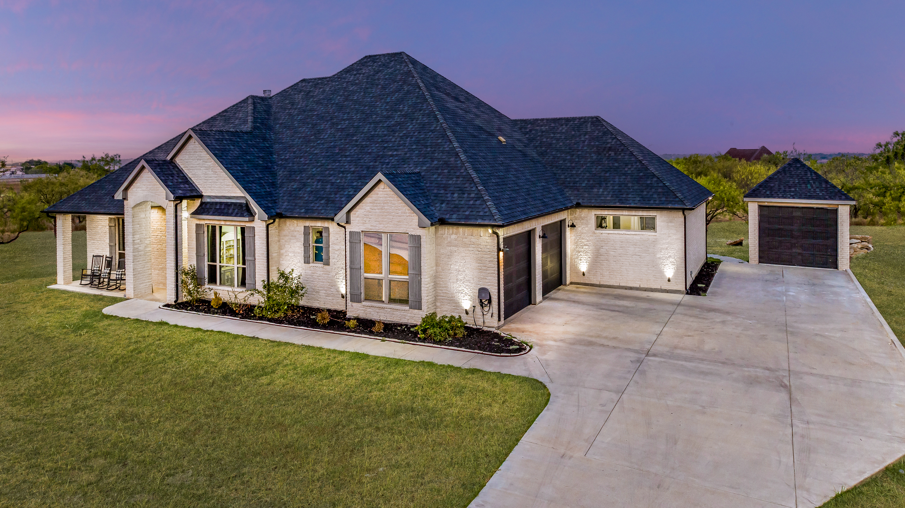 Comanche Crossing, one of the most exclusive neighborhoods in coveted Brock ISD