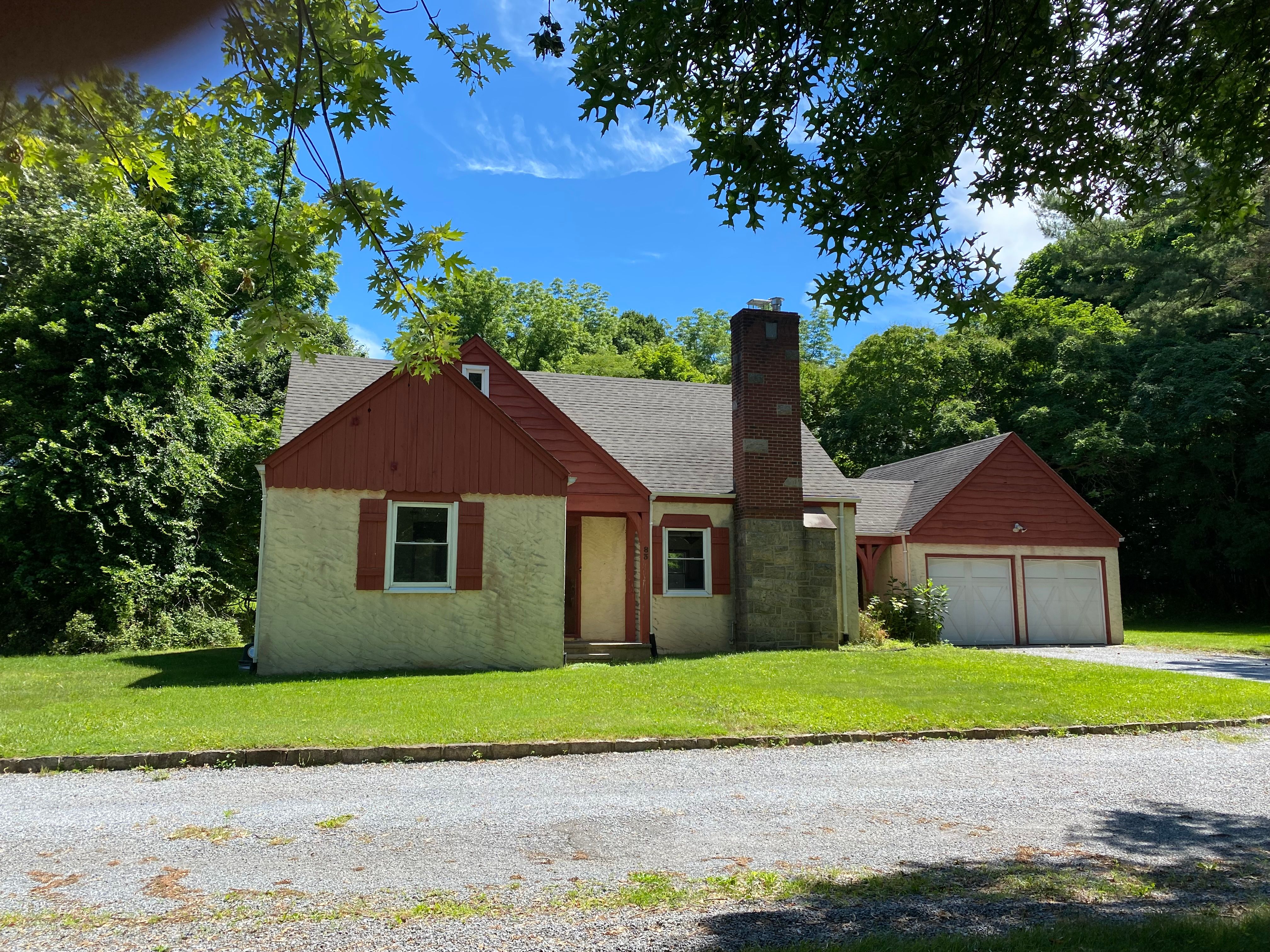 83 N Country Road,East Setauket, NY, 11733