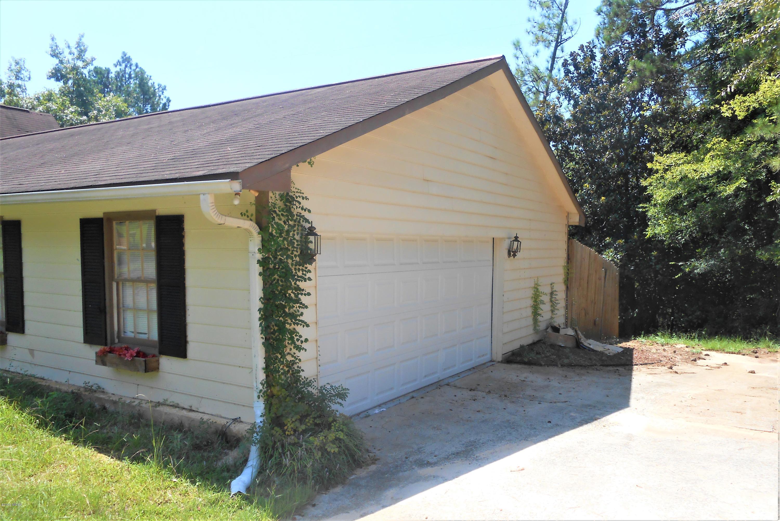 Lake Front Dr, Warner Robins, GA 31088 #1