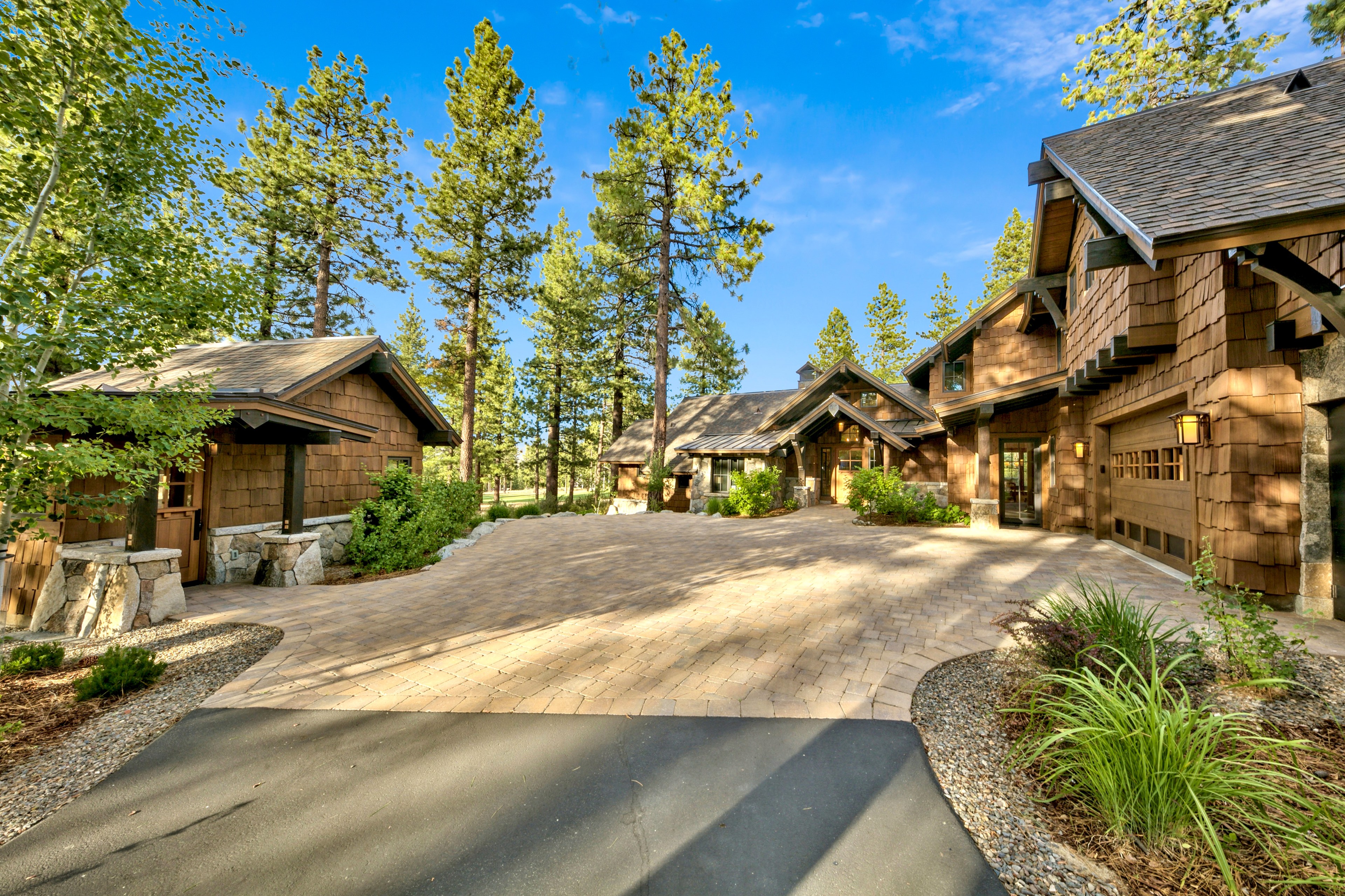 Clear Creek Tahoe Home near Third Fairway