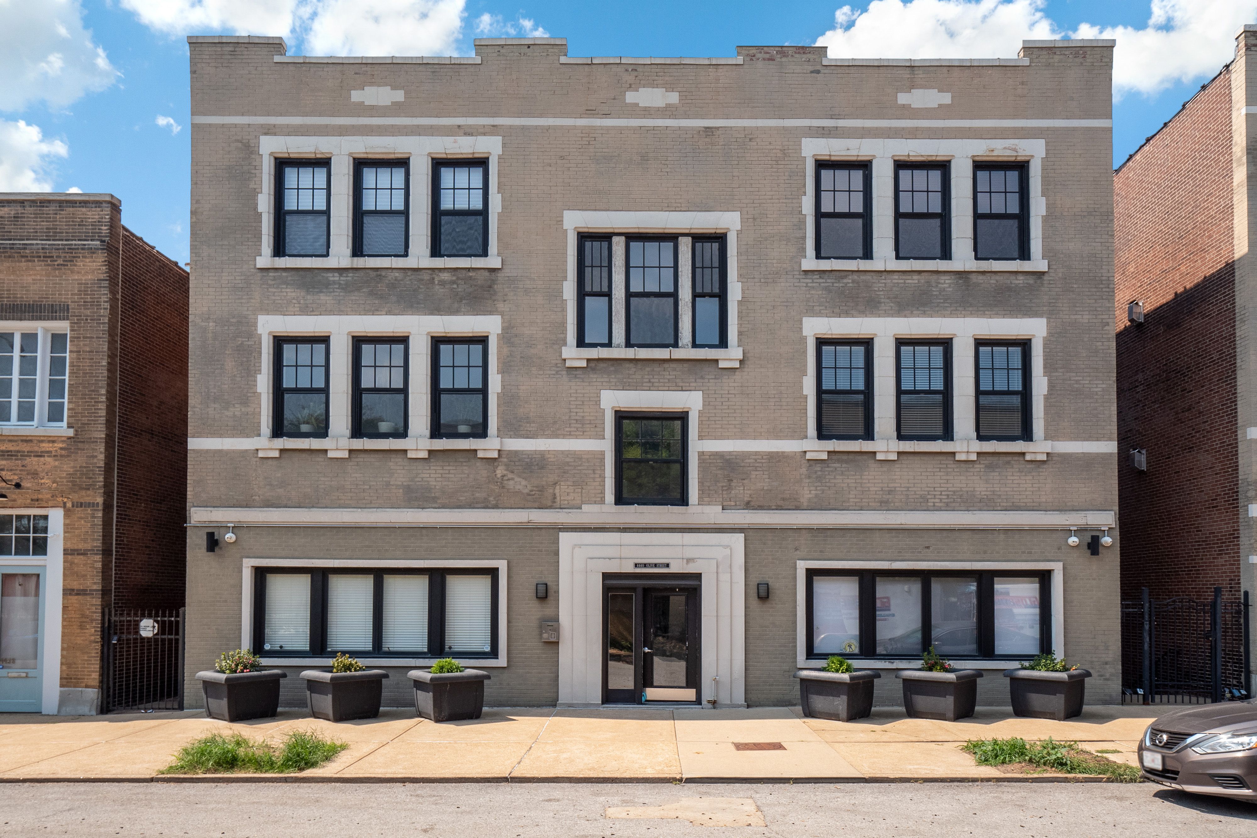 Spectacular Living in CWE Courtyard Lofts