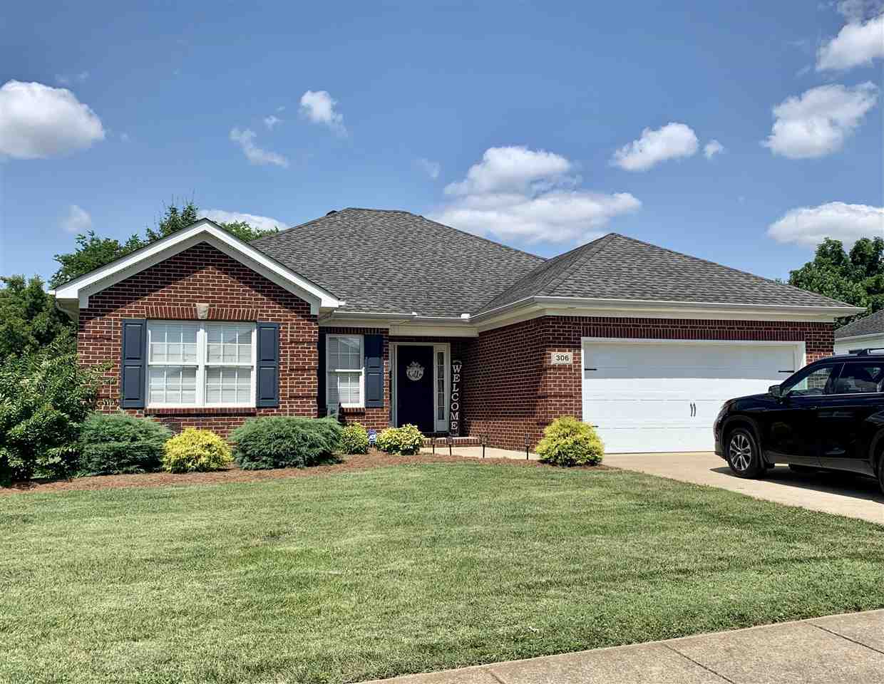 Brighton Ave, Bowling Green, KY 42101