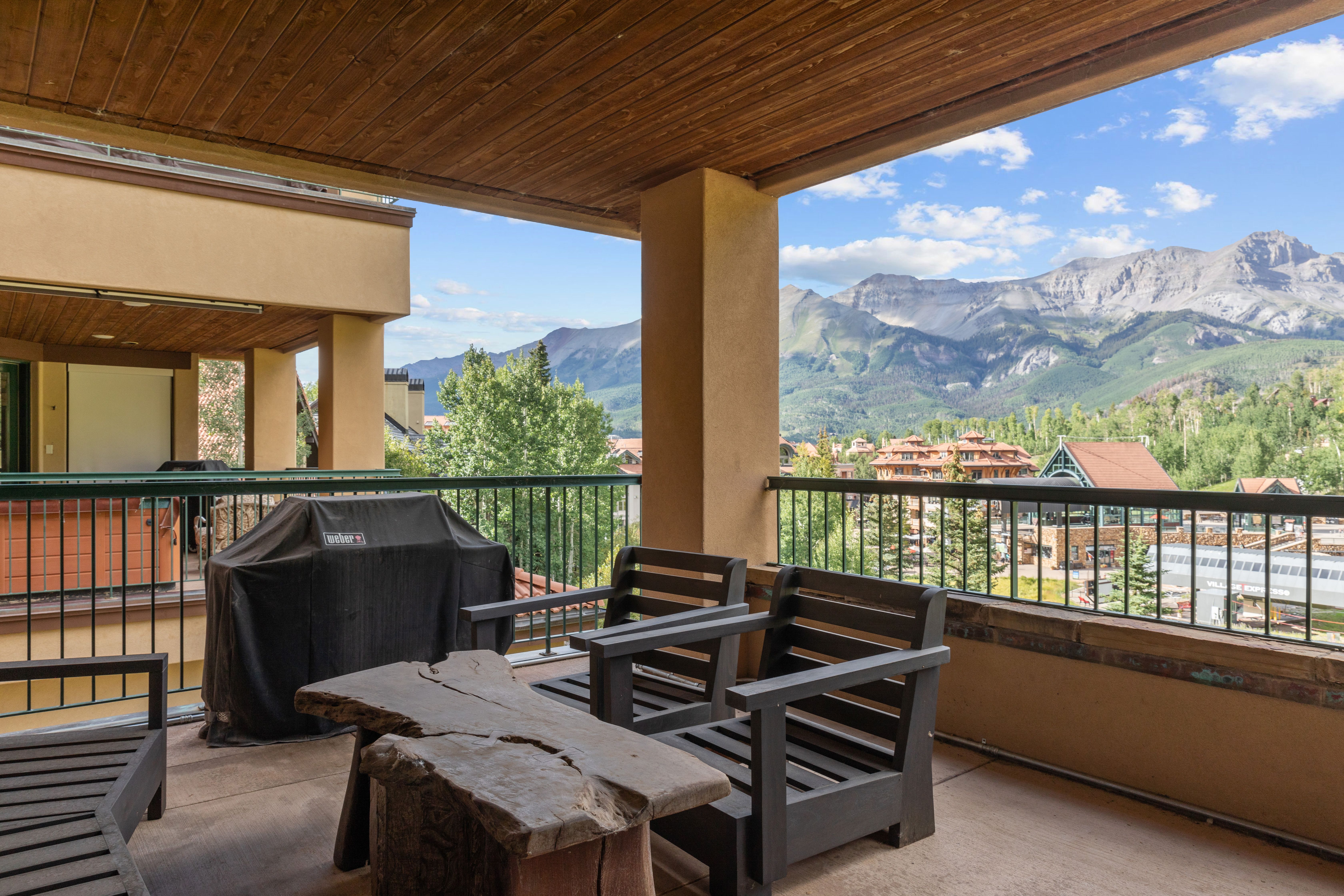 Mountain Luxury Living in a Premier Telluride Ski Area Condominium