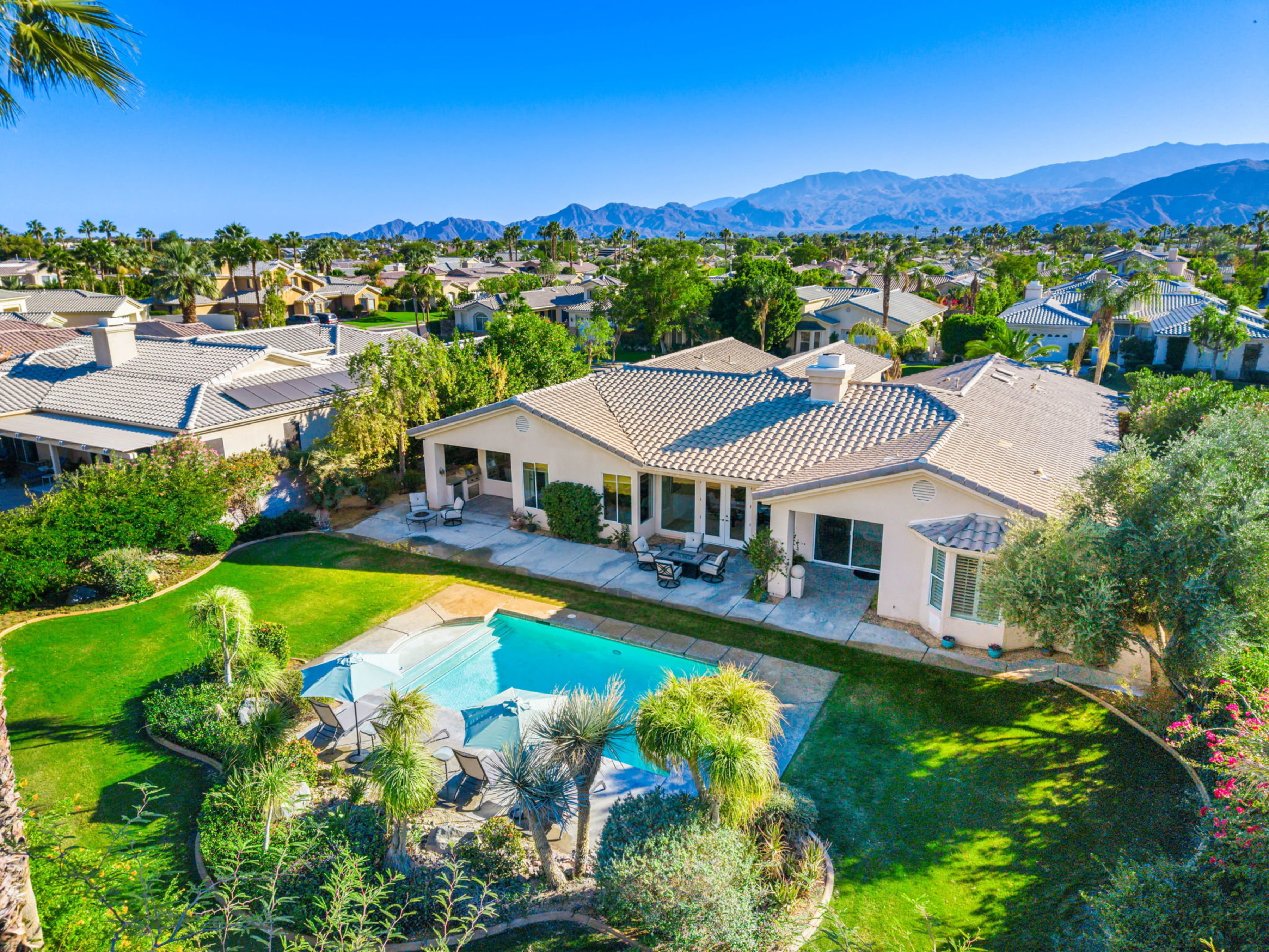 Elegant Desert Oasis in the Heart of Rancho Mirage