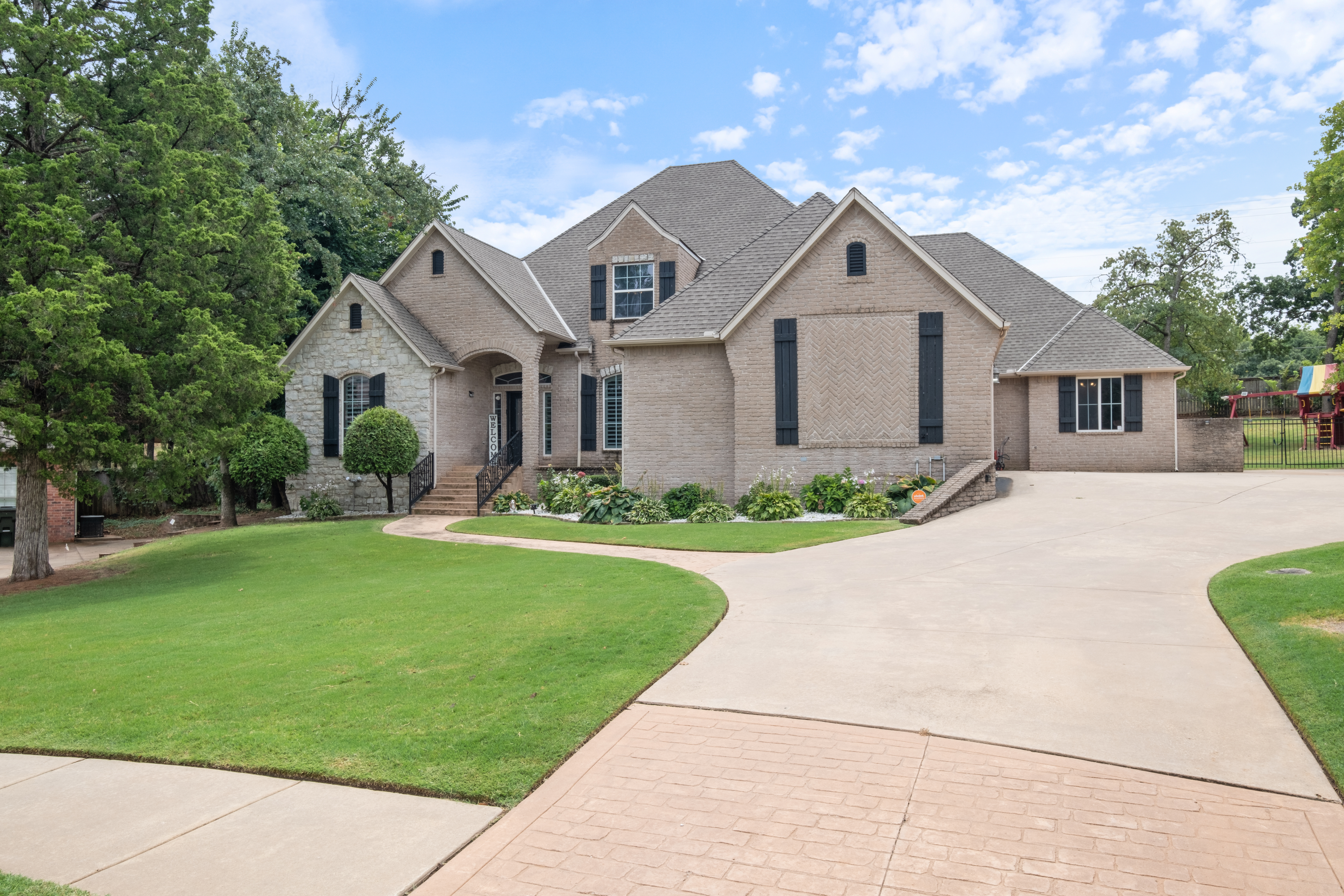 1412 Circle Bend Court, Edmond, OK 73034