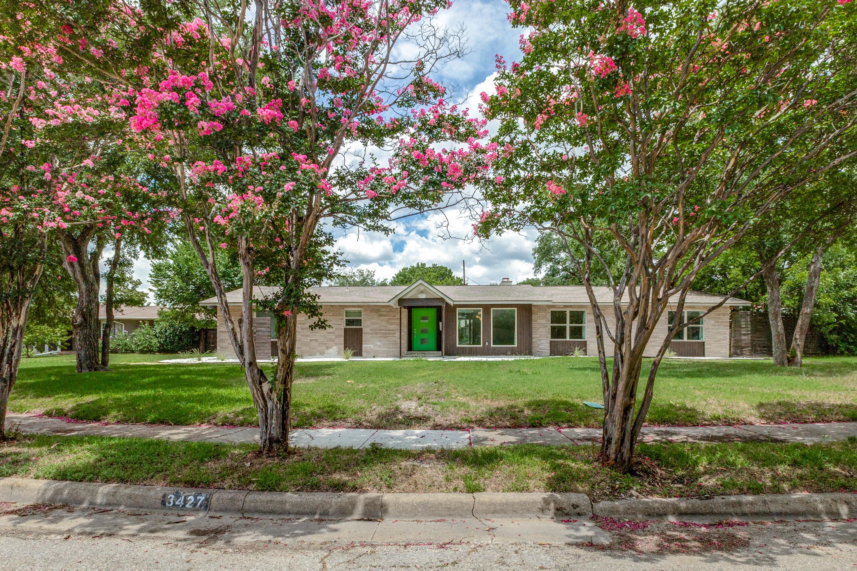 Charming Mid-Century Modern Home in Forest Park