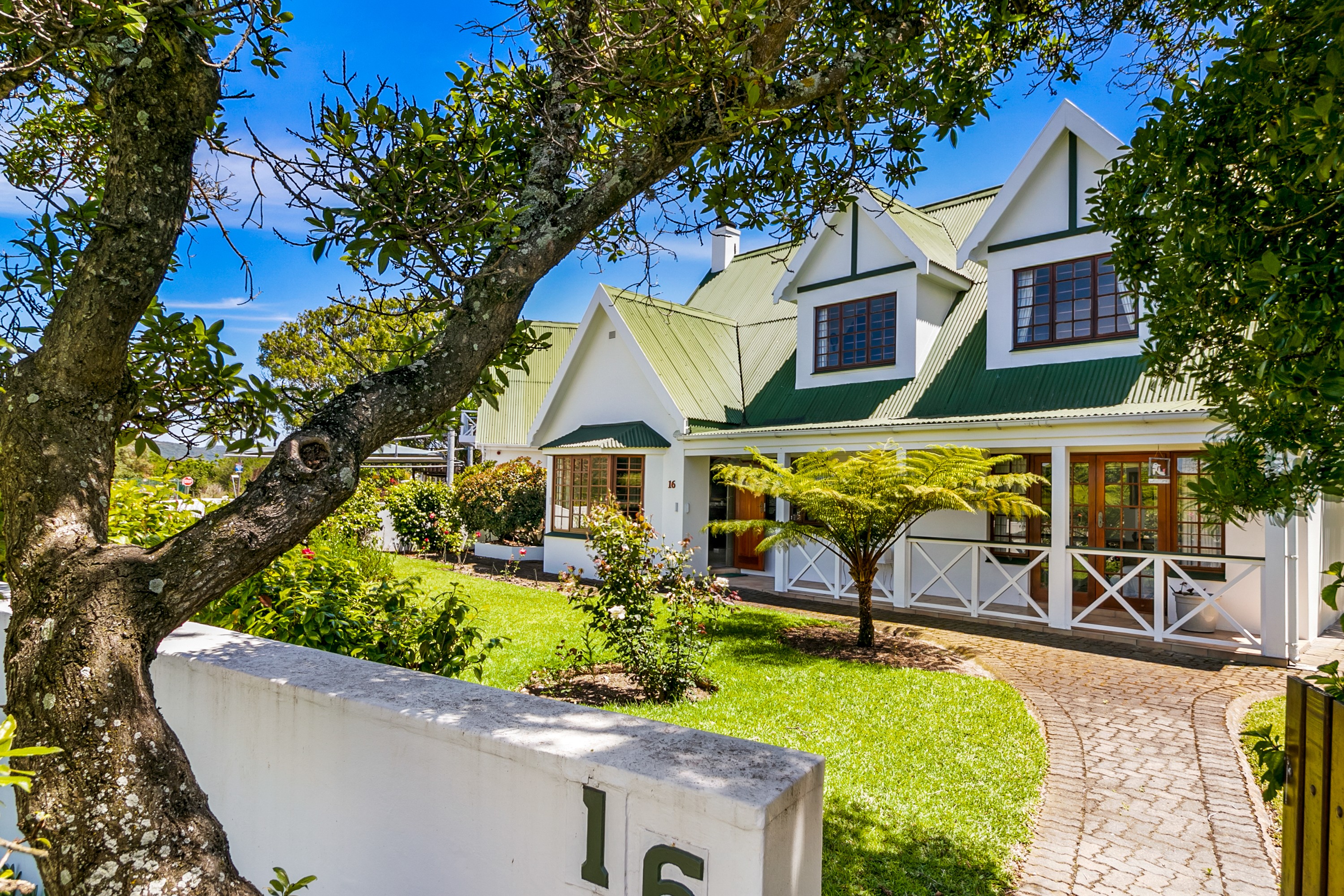 Enchanting family home