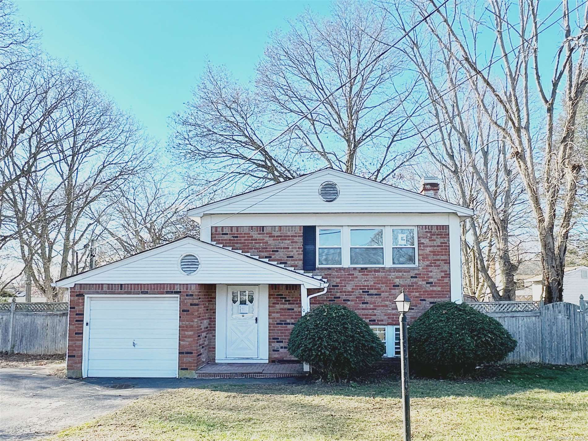 Dorchester Rd, Ronkonkoma, NY 11779 #1