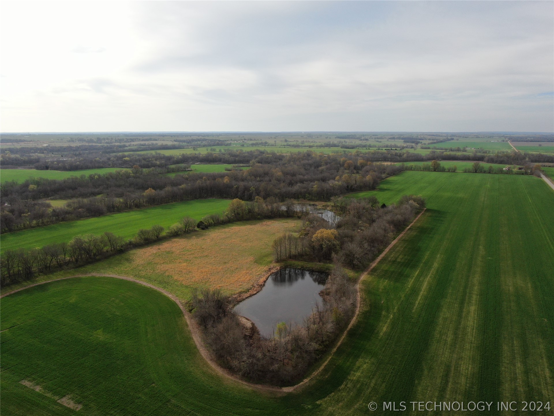 S 4480 Rd, Bluejacket, OK 74333